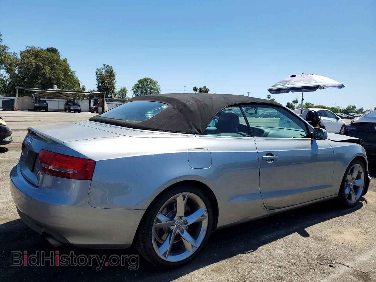 2011 AUDI A5 - VIN: WAUJFAFH3BN008411 - Photo 3