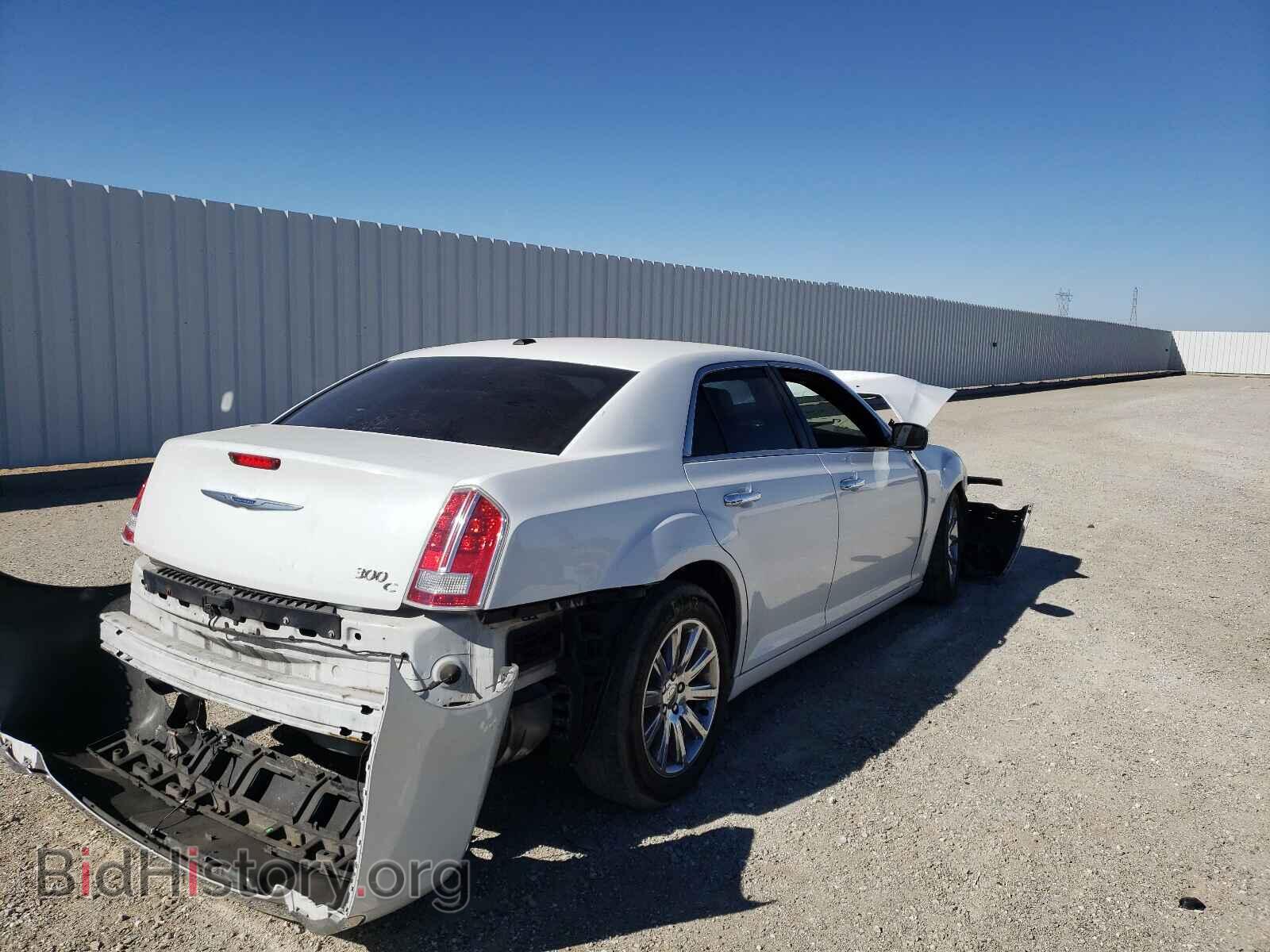 2013 CHRYSLER 300 - VIN: 2C3CCAET0DH675740 - Фото 4