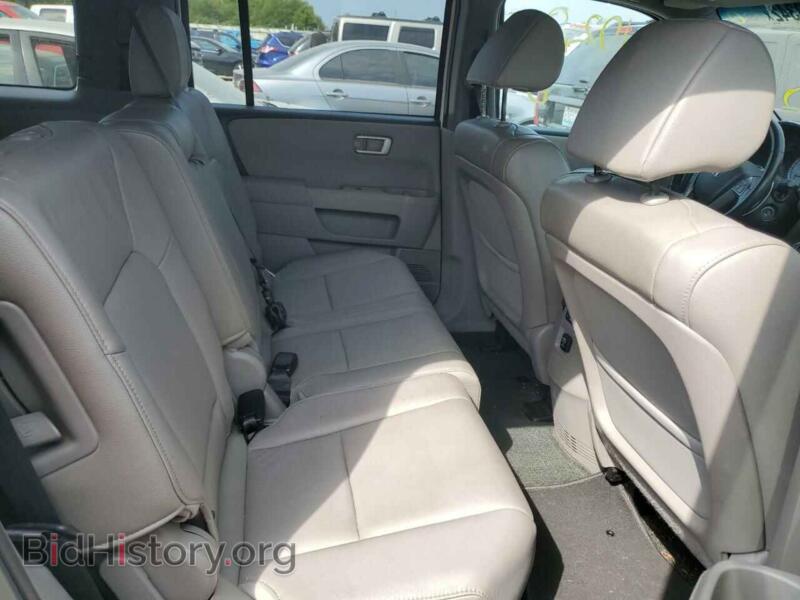 2014 Honda PILOT (VIN 5FNYF4H52EB025838) — photo 6 of 10