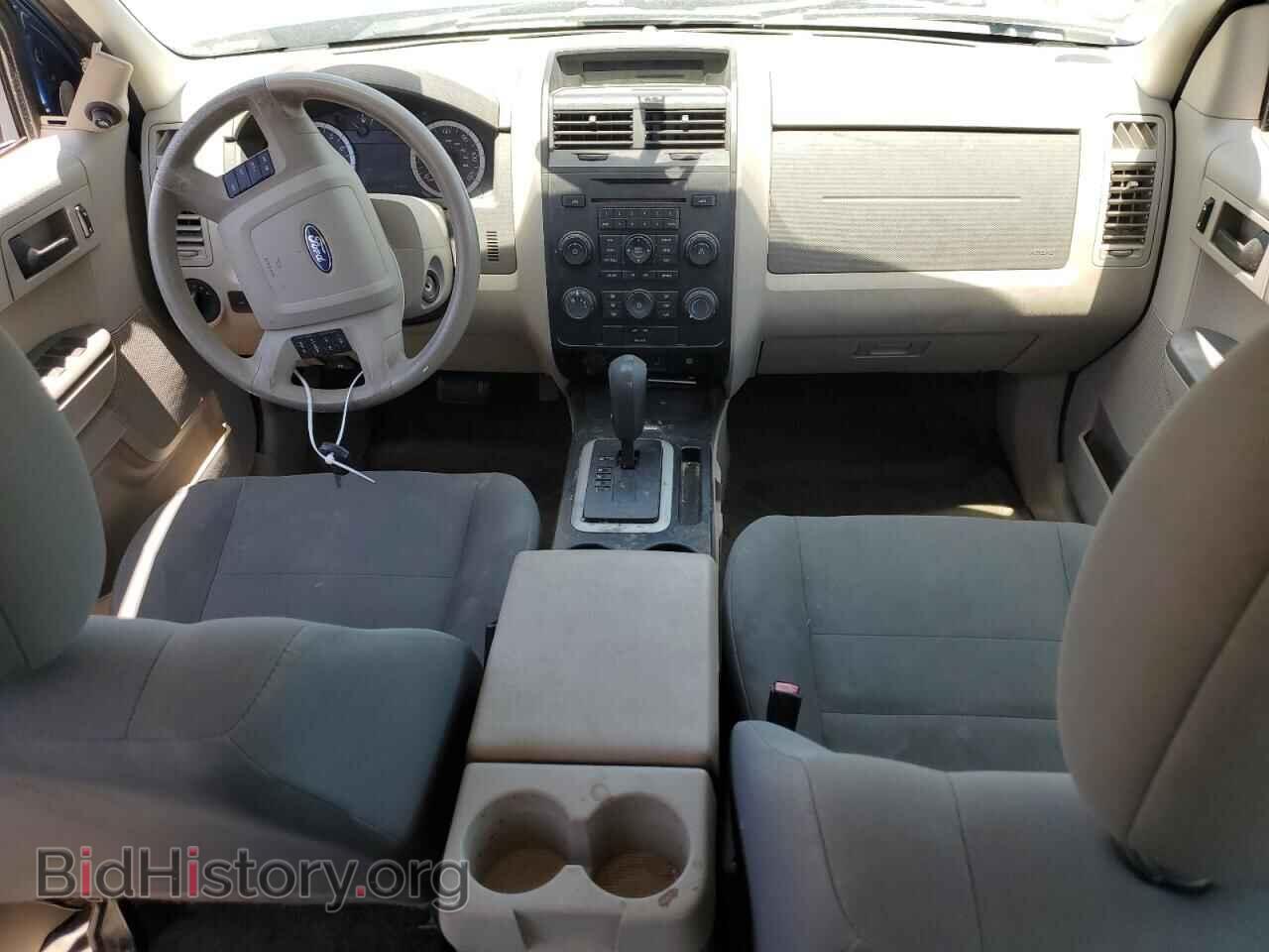 2011 FORD ESCAPE - VIN: 1FMCU0C76BKC20837 - Фото 8