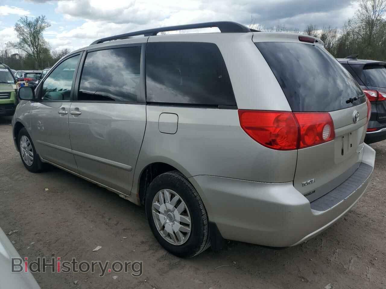 2010 TOYOTA All Models - VIN: 5TDKK4CC8AS290986 - Фото 2