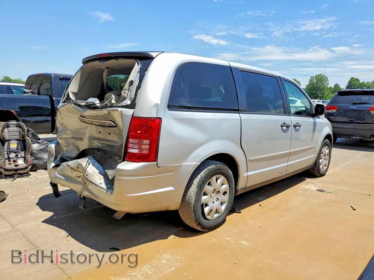 2008 CHRYSLER MINIVAN - VIN: 2A8HR44H18R103325 - Фото 3