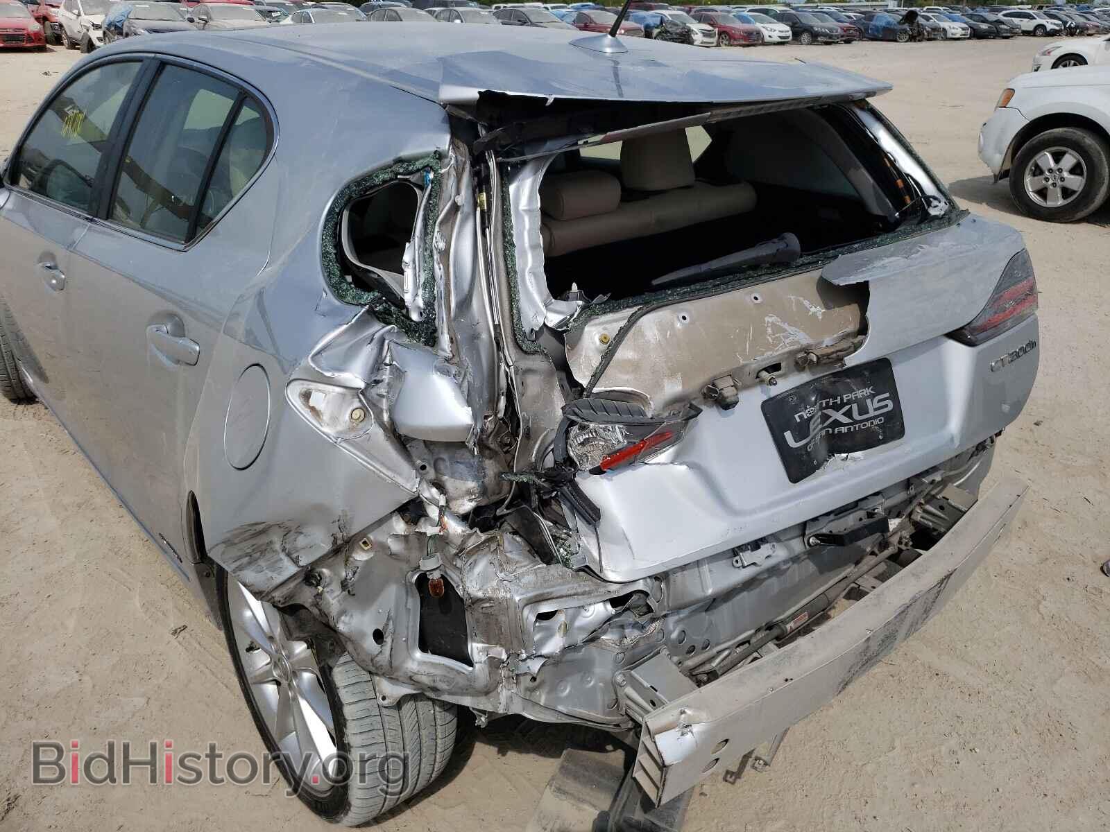 2012 LEXUS CT 200 - VIN: JTHKD5BHXC2120389 - Фото 9