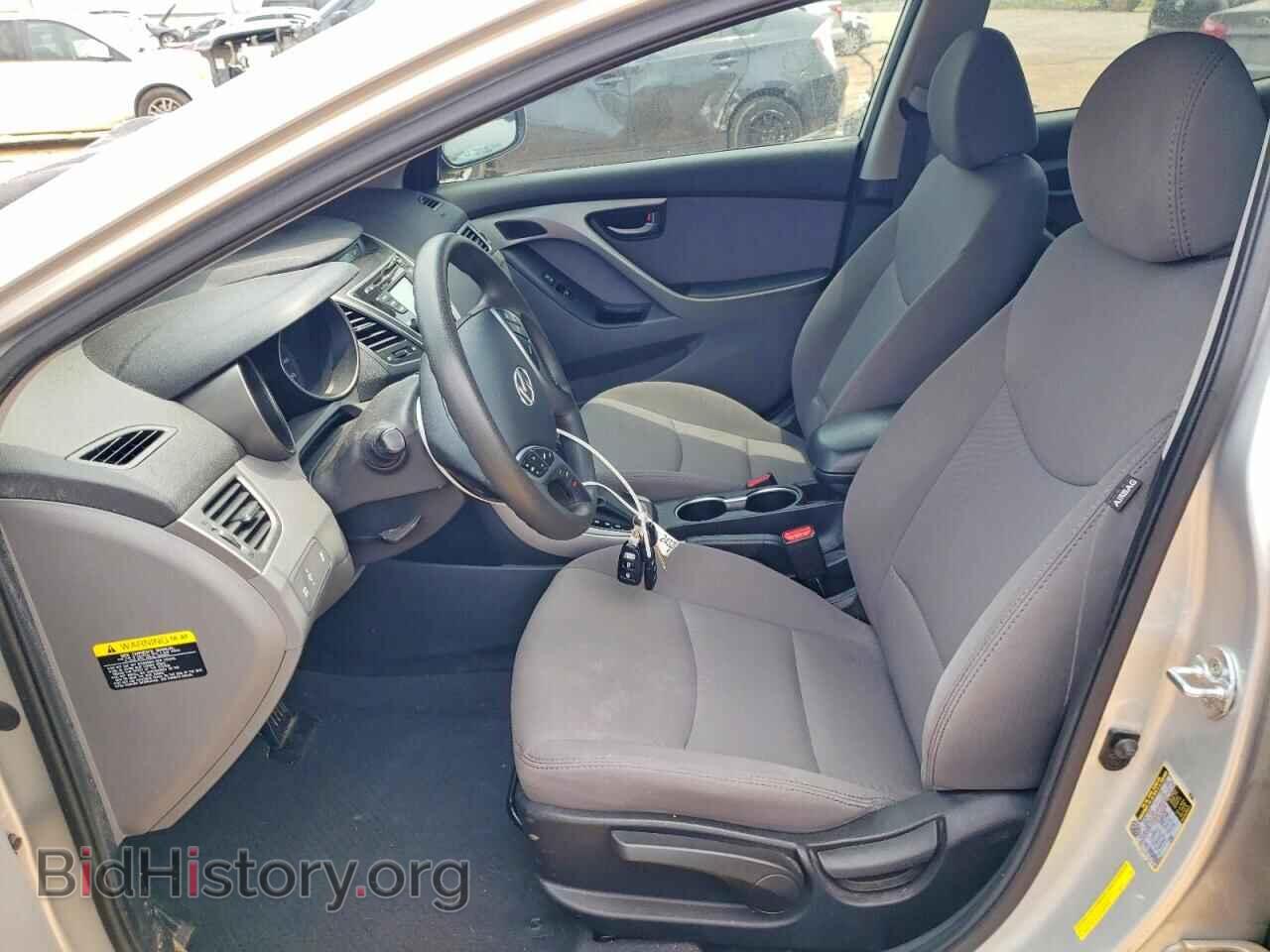 2016 HYUNDAI ELANTRA - VIN: 5NPDH4AE3GH722734 - Фото 7