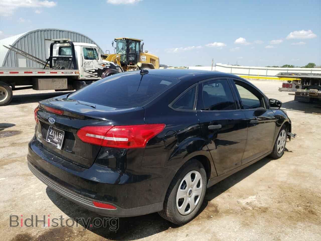 2017 FORD FOCUS - VIN: 1FADP3E21HL235631 - Фото 3