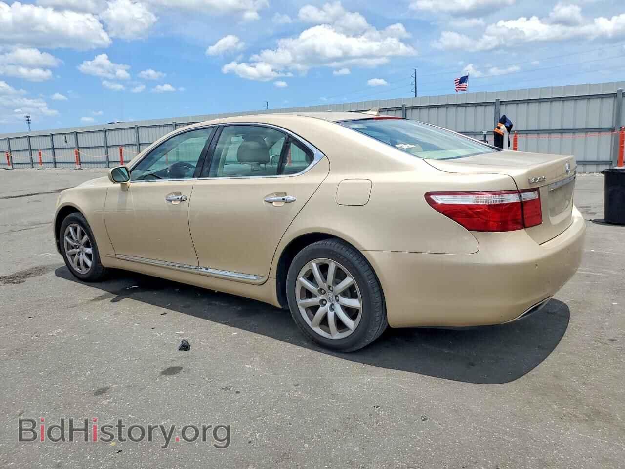 2007 LEXUS LS460 - VIN: JTHBL46F975044948 - Photo 2