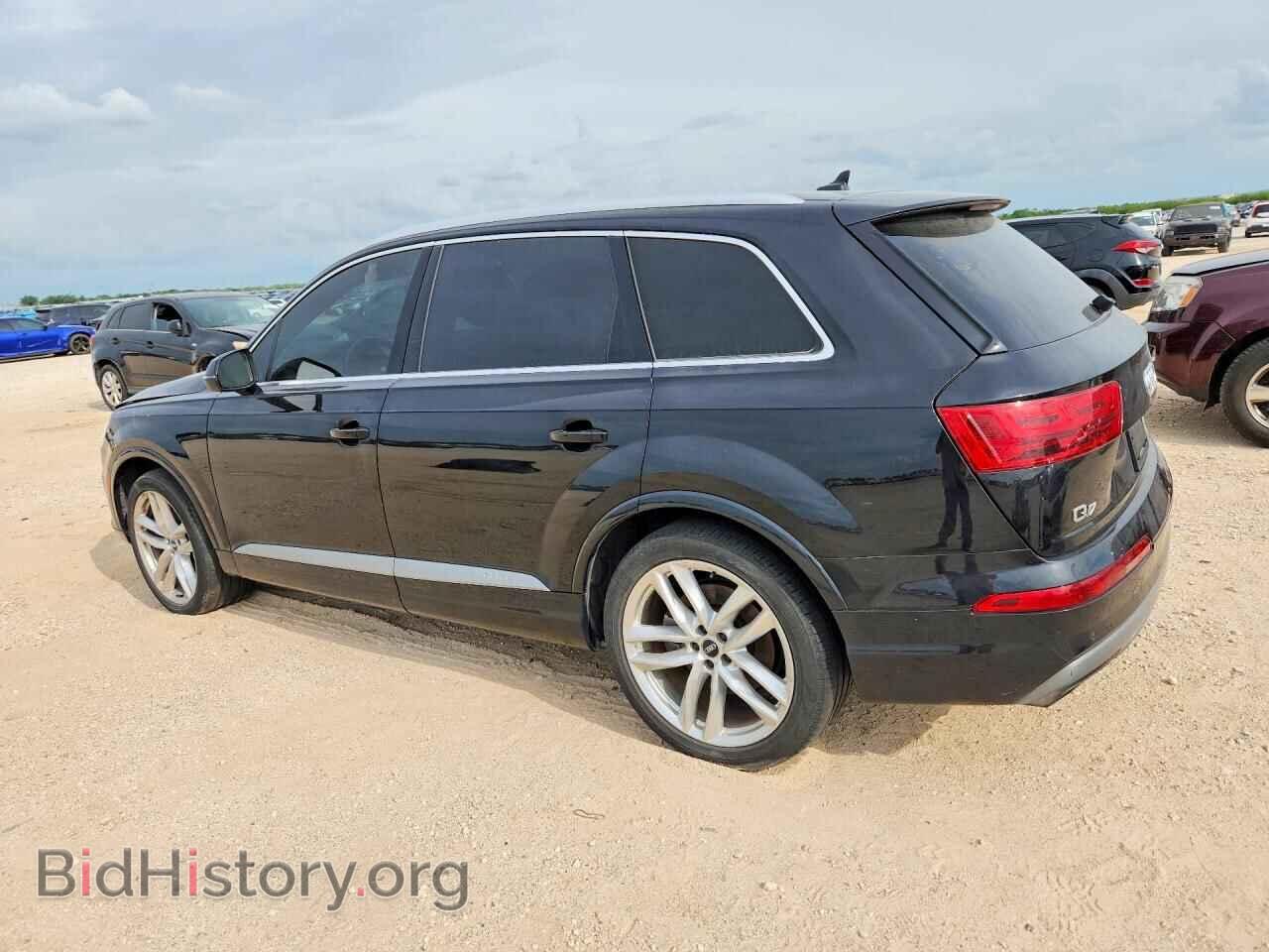 2017 AUDI Q7 - VIN: WA1VAAF71HD020947 - Фото 2