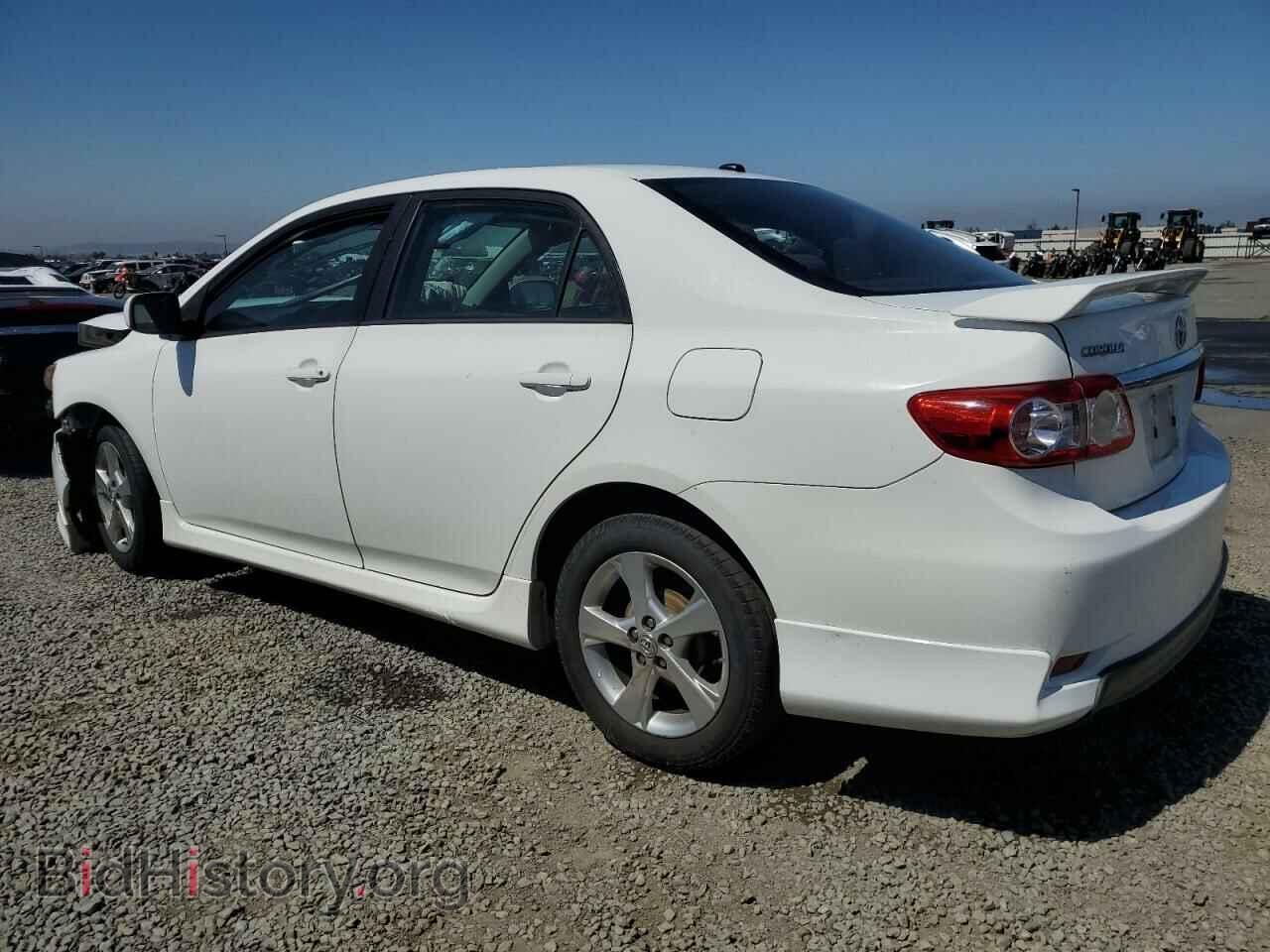2011 TOYOTA COROLLA - VIN: 2T1BU4EE0BC729827 - Фото 2