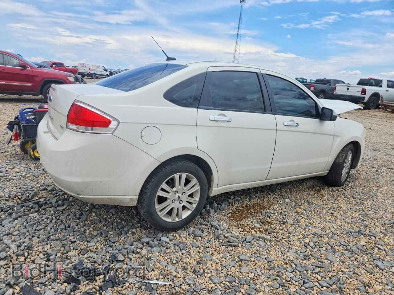 2011 FORD FOCUS - VIN: 1FAHP3HN4BW191010 - Фото 3