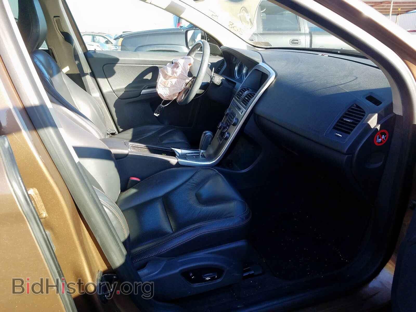 2012 VOLVO XC60 - VIN: YV4940DZ0C2308425 - Фото 5