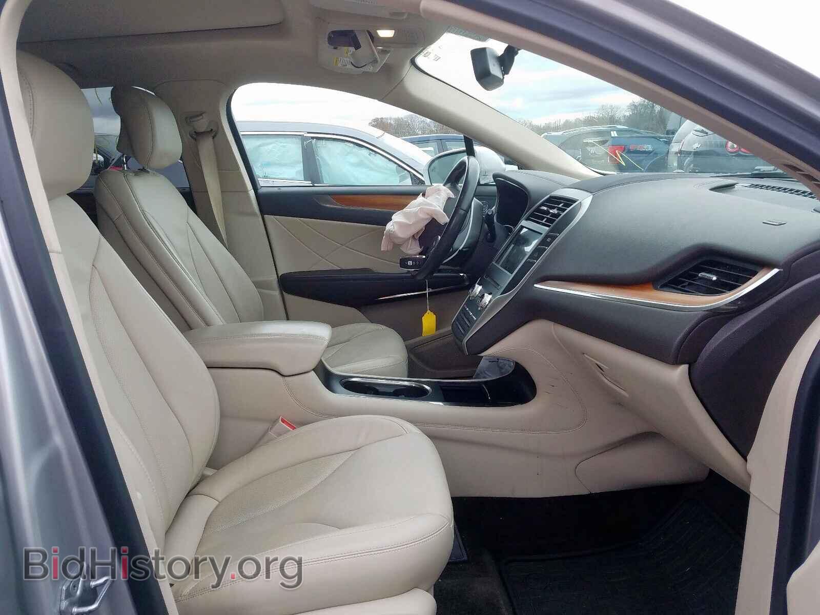 2017 LINCOLN MKC SELECT - VIN: 5LMCJ2D91HUL20312 - Фото 5