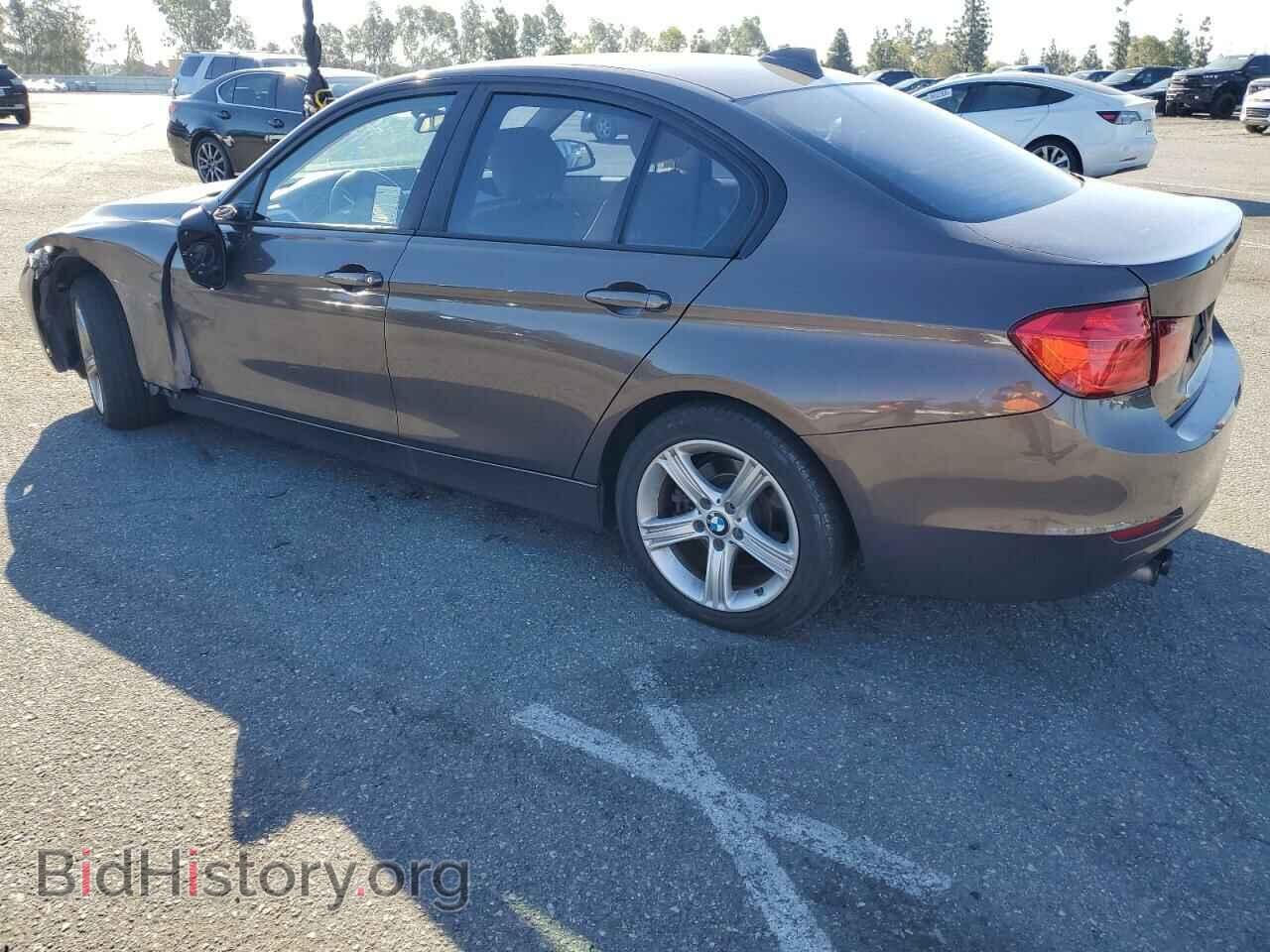 2012 BMW 3 SERIES - VIN: WBA3A5C56CF343974 - Фото 2