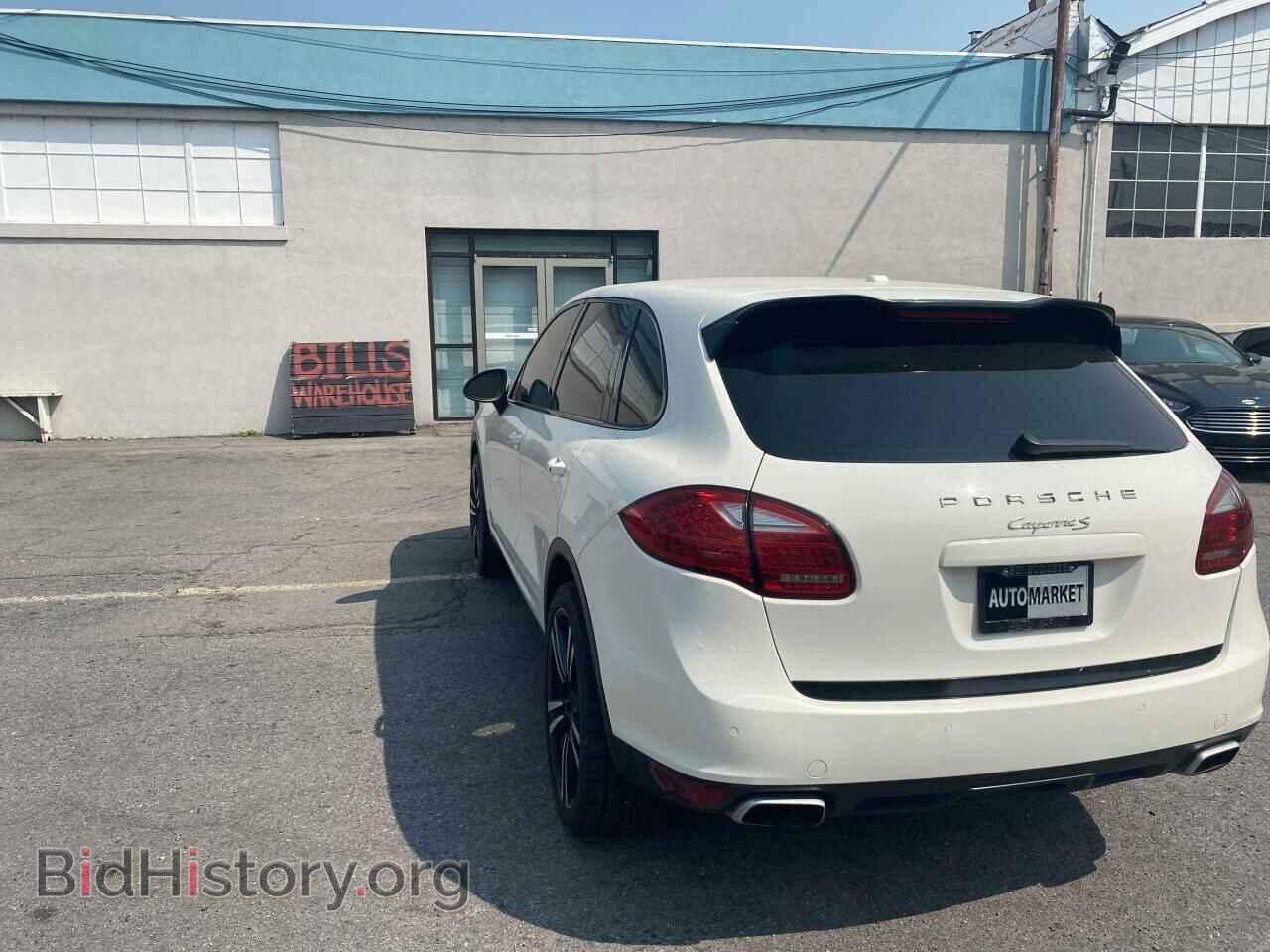2011 PORSCHE CAYENNE - VIN: WP1AB2A26BLA43378 - Фото 3