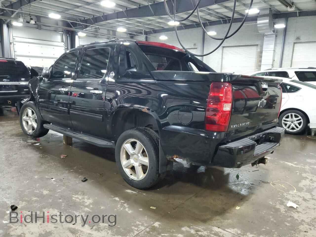 2013 CHEVROLET AVALANCHE - VIN: 3GNTKFE72DG230454 - Фото 2