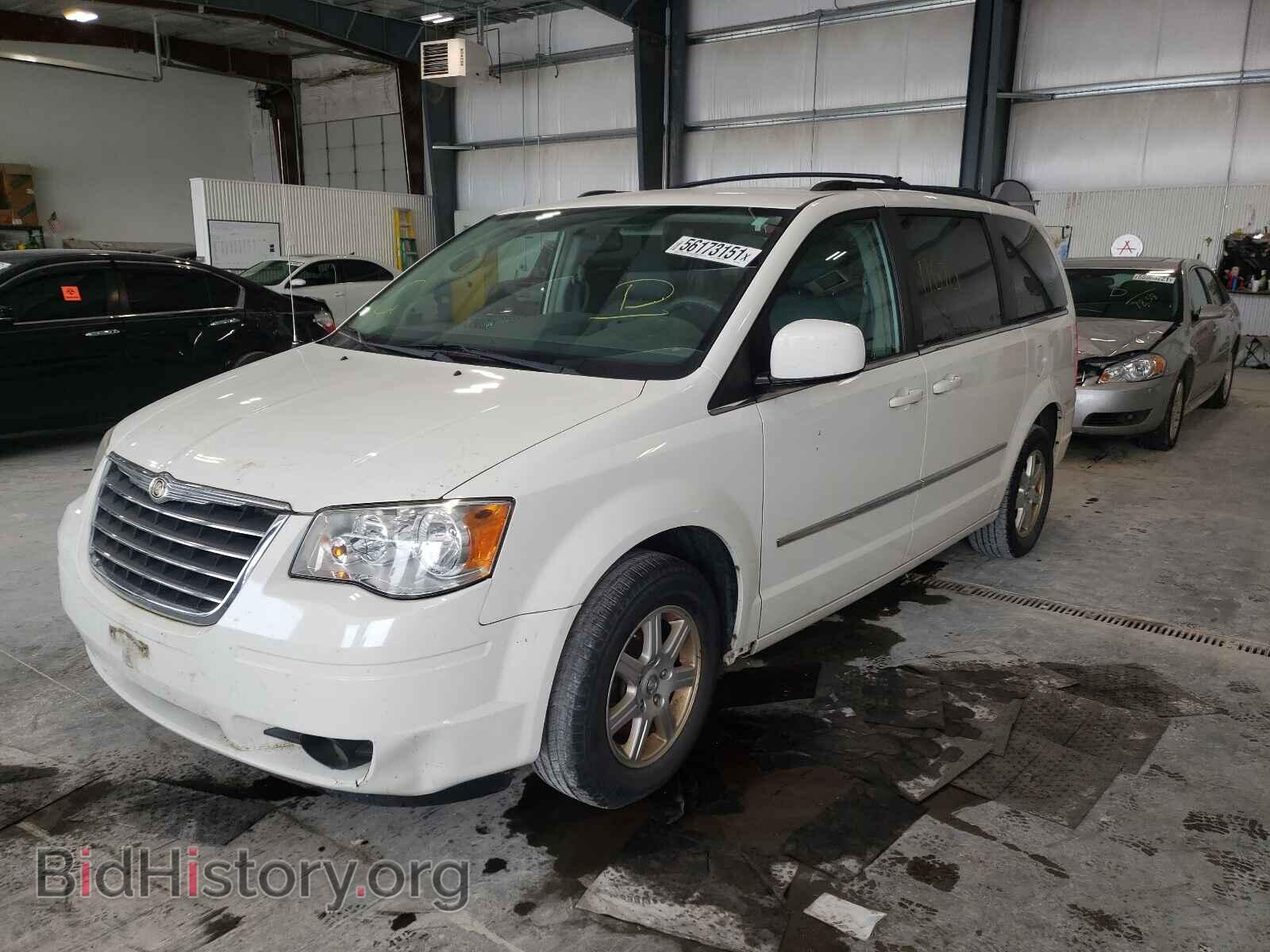 2010 CHRYSLER MINIVAN - VIN: 2A4RR5D15AR492748 - Photo 2