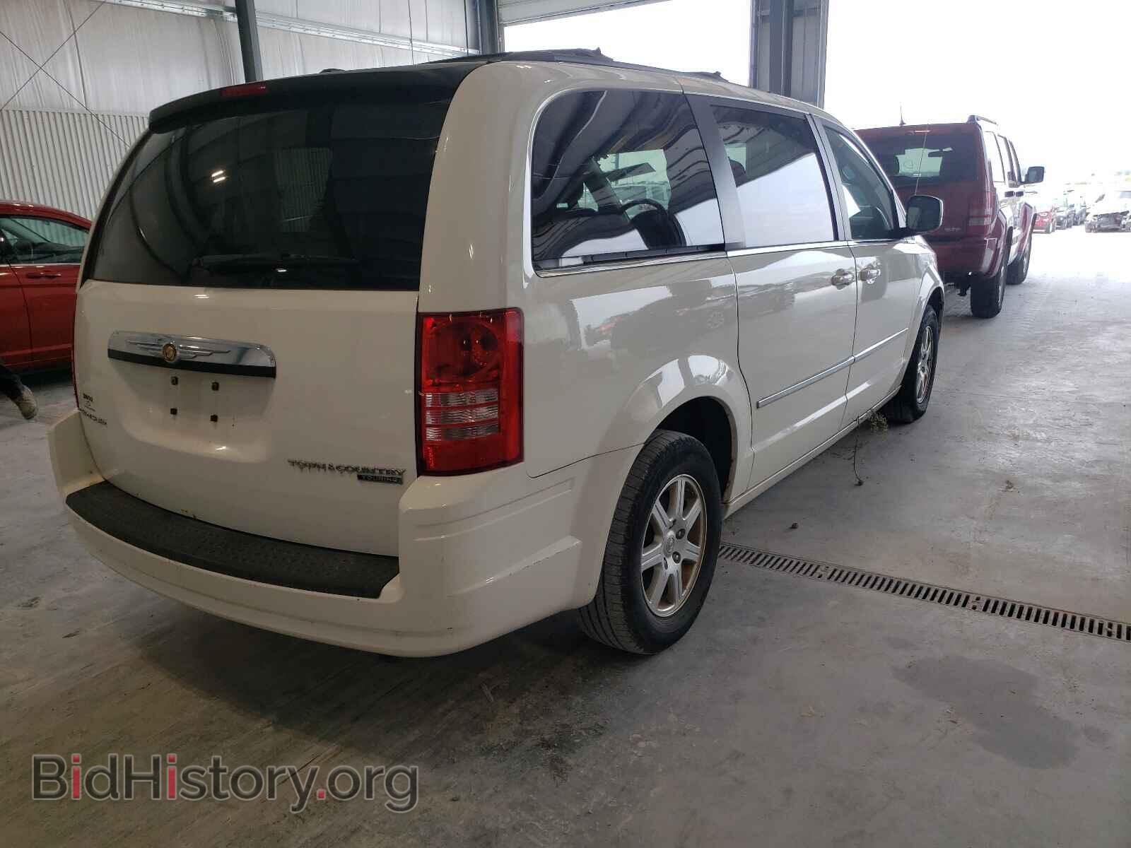2010 CHRYSLER MINIVAN - VIN: 2A4RR5D15AR492748 - Photo 4