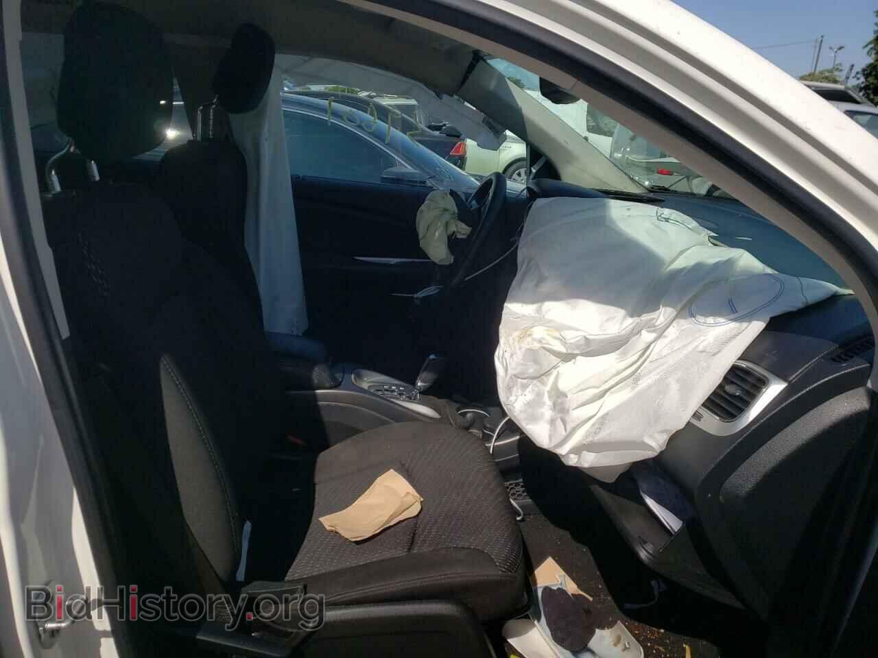 2019 DODGE JOURNEY - VIN: 3C4PDCBB7KT833643 - Фото 5