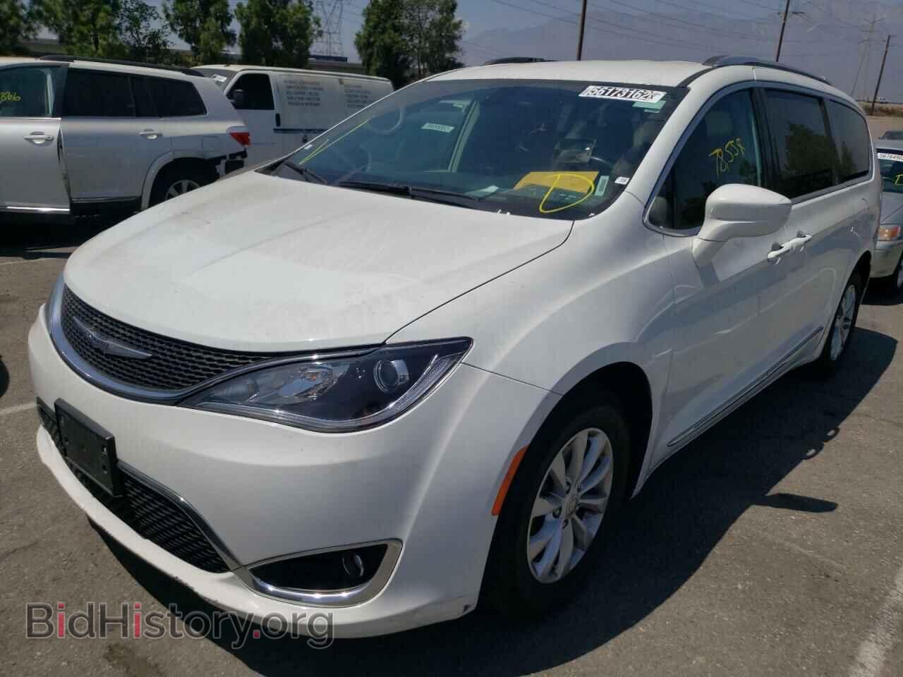 2018 CHRYSLER PACIFICA - VIN: 2C4RC1BG4JR212650 - Фото 2
