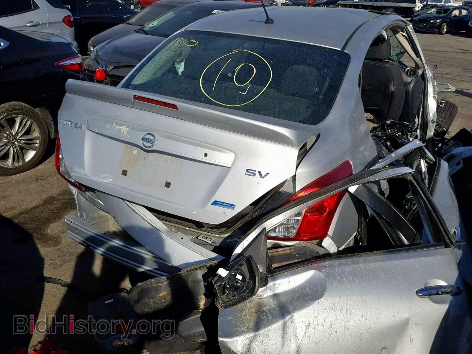 2016 NISSAN VERSA - VIN: 3N1CN7APXGL893815 - Фото 4
