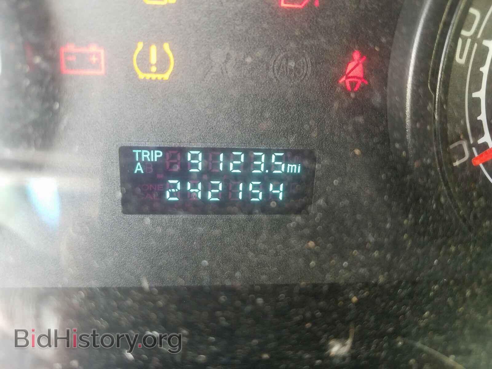 2009 FORD FOCUS - VIN: 1FAHP34N99W125892 - Фото 8