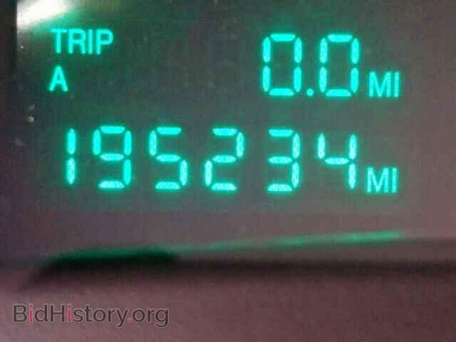 2004 CADILLAC DEVILLE - VIN: 1G6KD54Y24U181615 - Фото 8