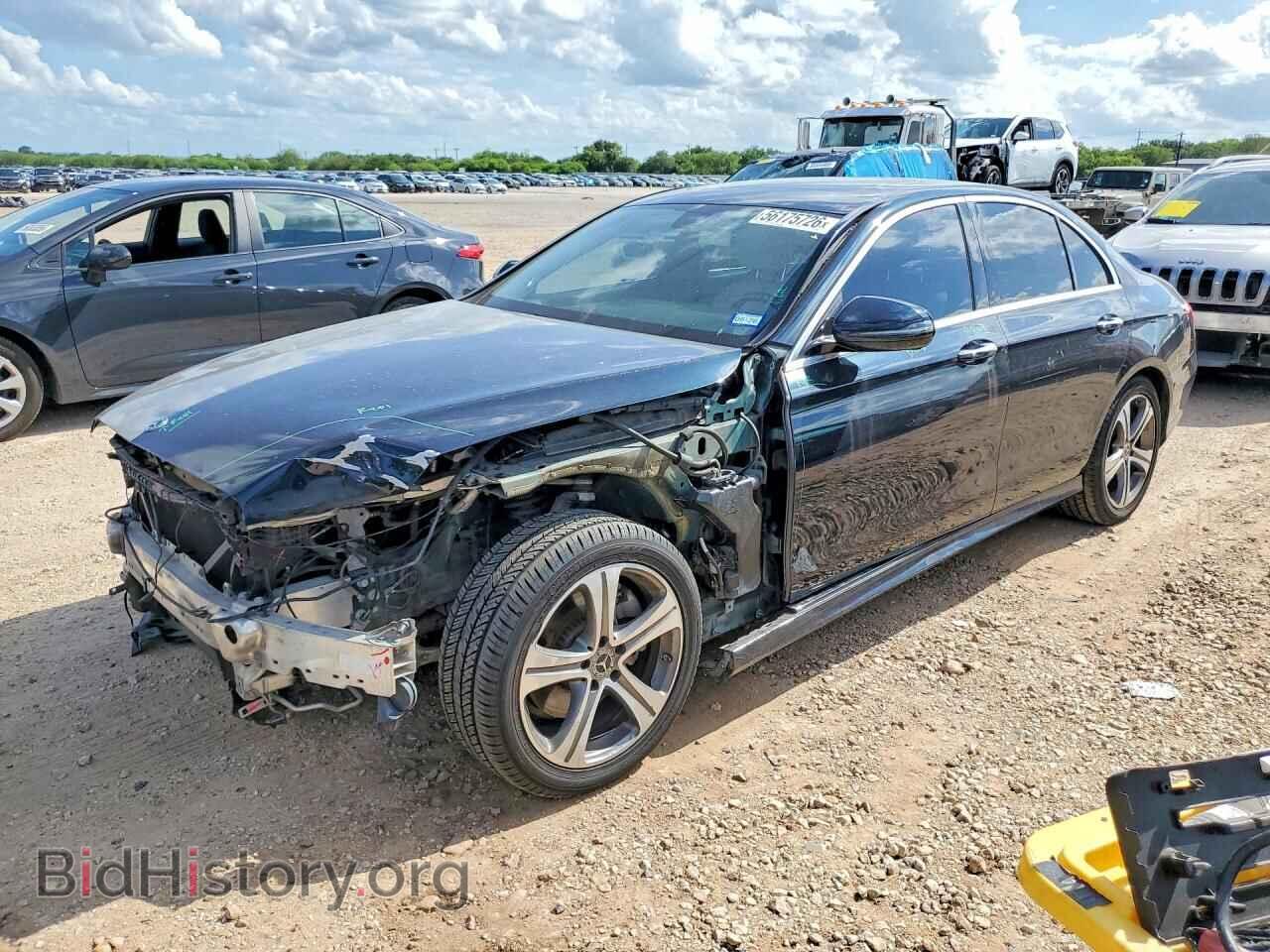 Фотография WDDZF4JB5JA326472 - MERCEDES-BENZ E-CLASS 2018
