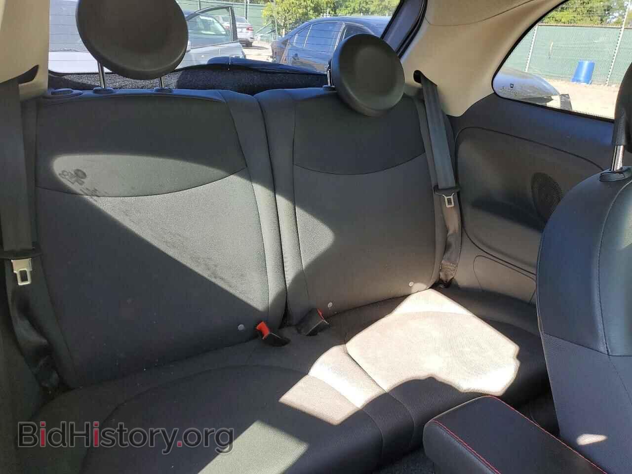2015 FIAT 500 - VIN: 3C3CFFAR8FT647743 - Photo 10
