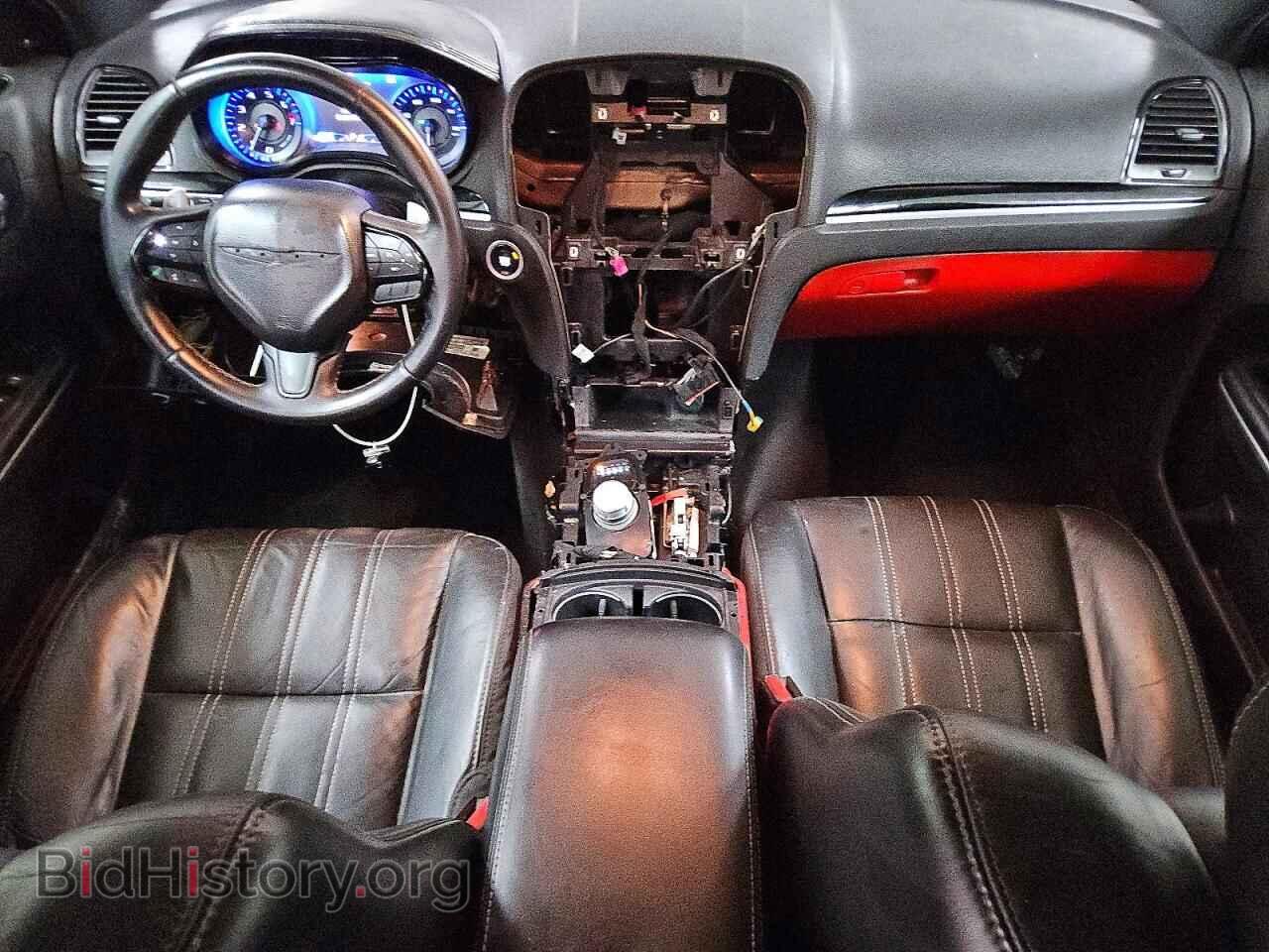 2018 CHRYSLER 300 - VIN: 2C3CCAGG8JH226558 - Фото 8