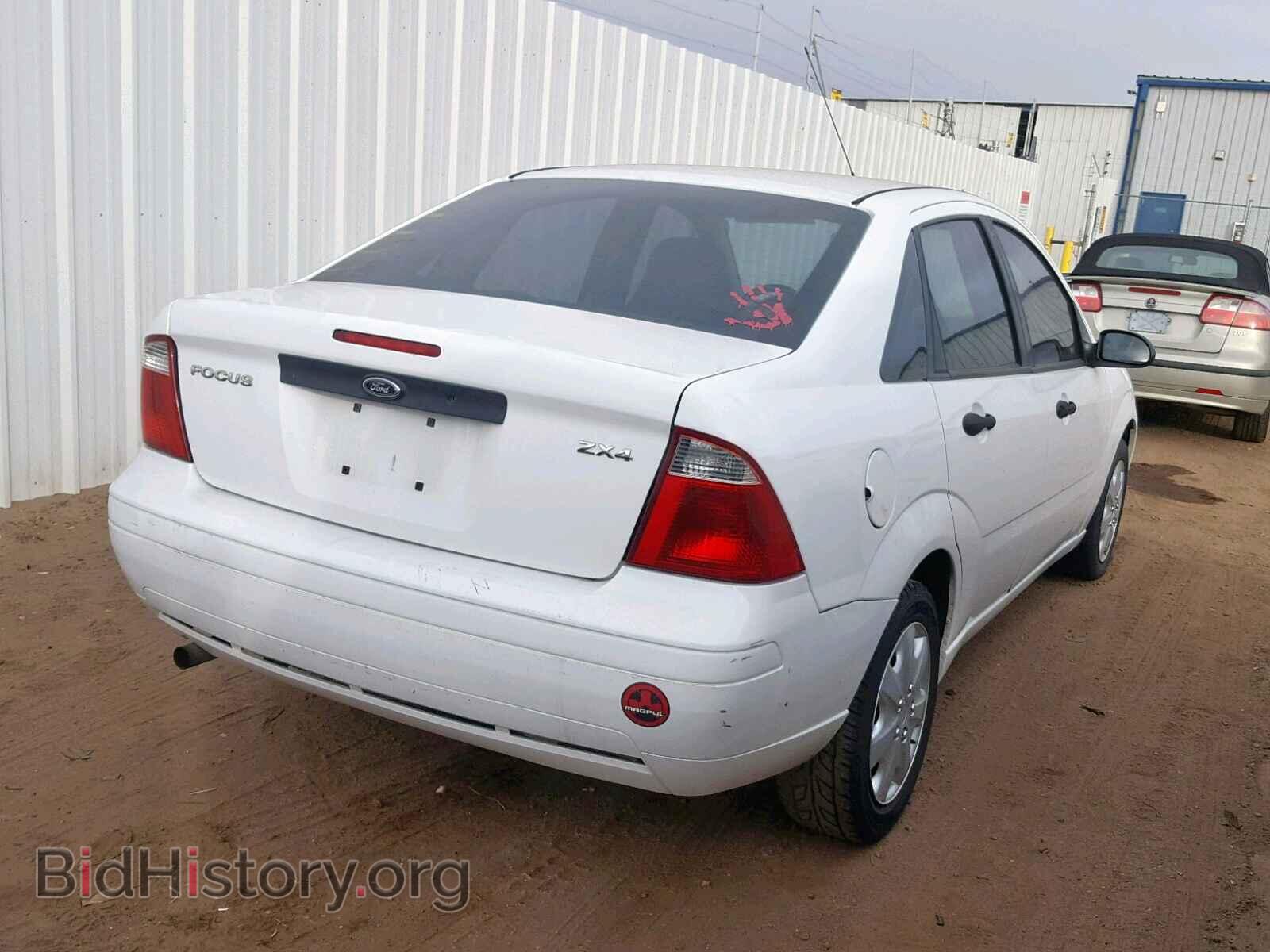 2005 FORD FOCUS - VIN: 1FAFP34N25W152756 - Фото 4