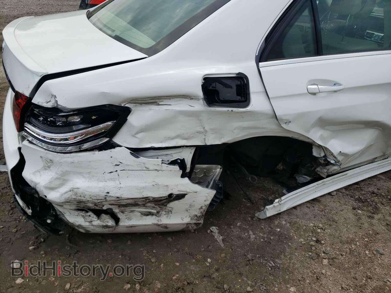 2016 MERCEDES-BENZ E-CLASS - VIN: WDDHF6HB3GB186048 - Фото 9
