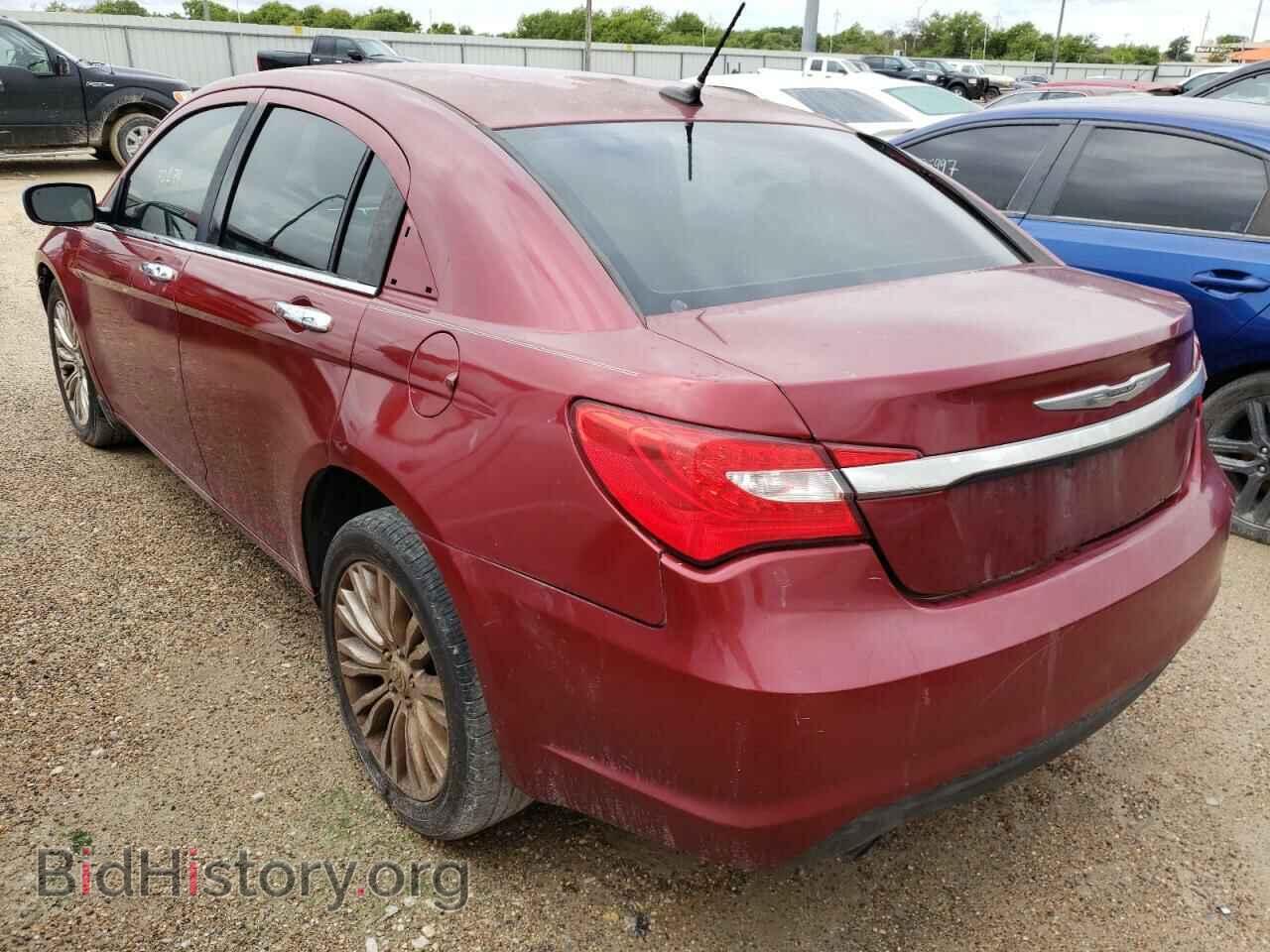 2011 CHRYSLER 200 - VIN: 1C3BC2FG6BN575617 - Фото 3