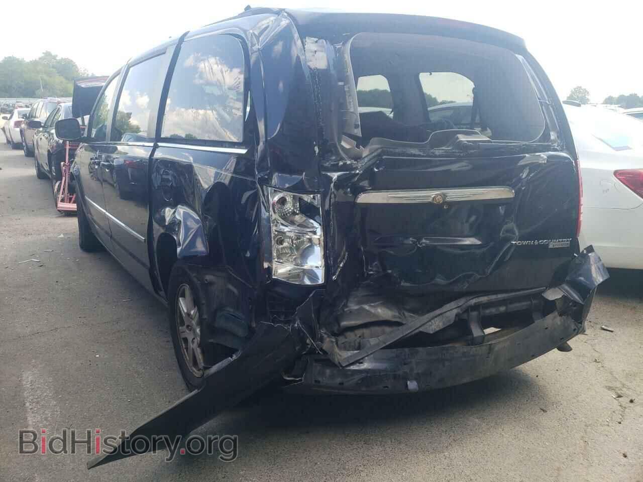2010 CHRYSLER MINIVAN - VIN: 2A4RR8D17AR381023 - Photo 3