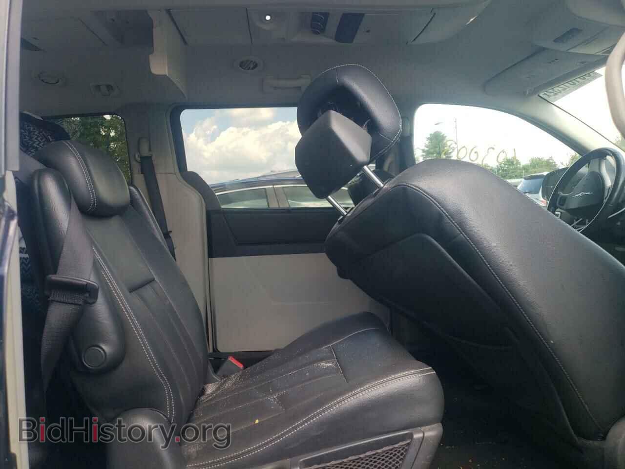 2010 CHRYSLER MINIVAN - VIN: 2A4RR8D17AR381023 - Photo 6