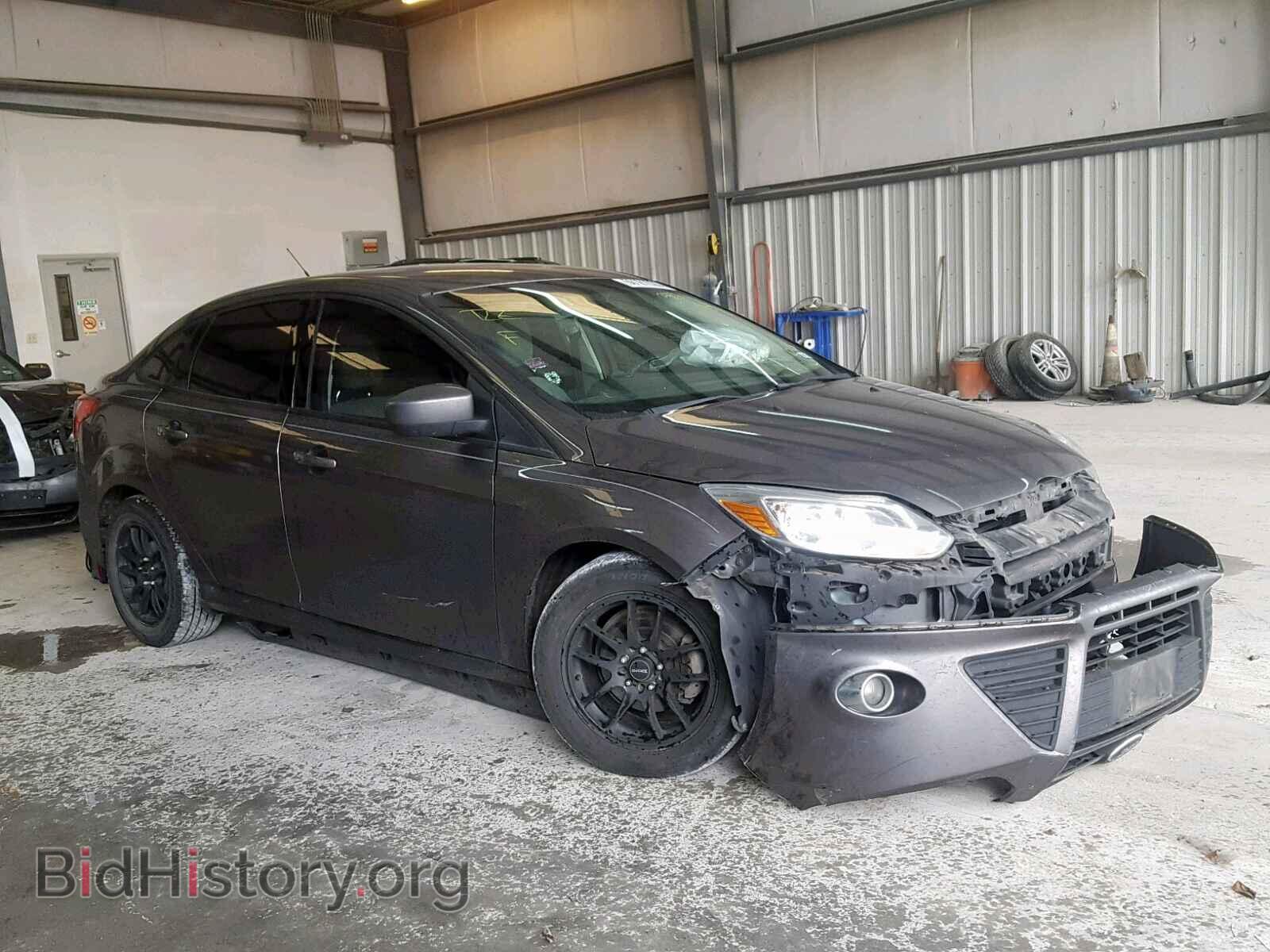 Photo 1FAHP3F21CL342784 - FORD FOCUS 2012
