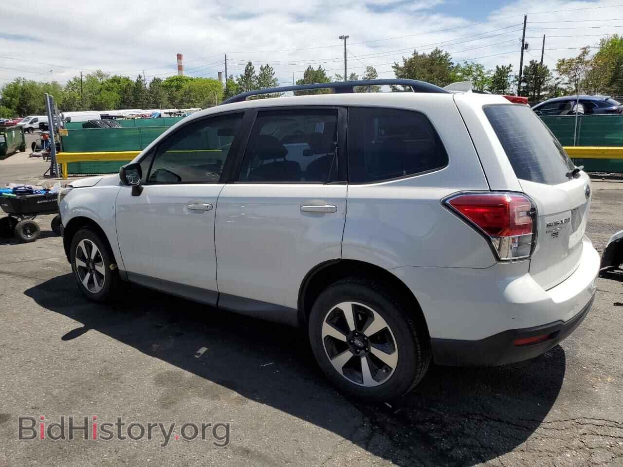 2017 SUBARU FORESTER - VIN: JF2SJABC2HH564573 - Фото 2