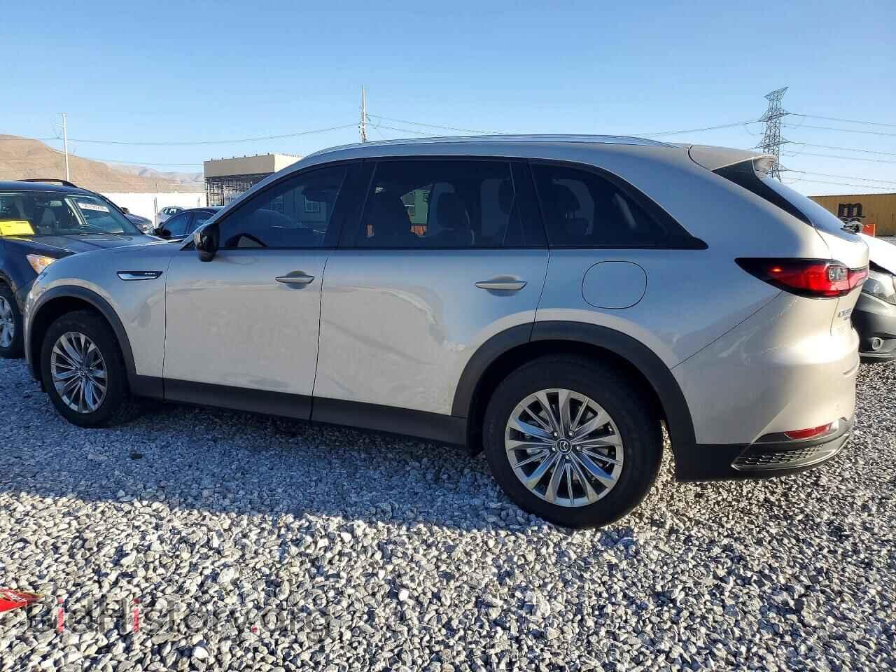 2025 MAZDA CX-90 - VIN: JM3KKBHA4S1234688 - Photo 2