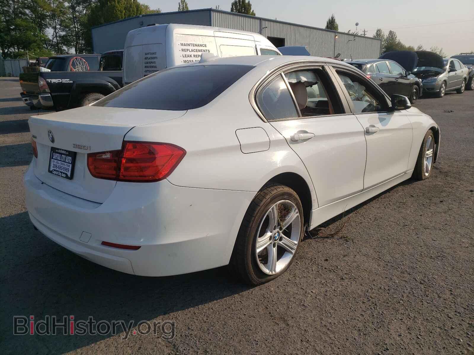 2014 BMW 3 SERIES - VIN: WBA3C3C5XEF987463 - Фото 4