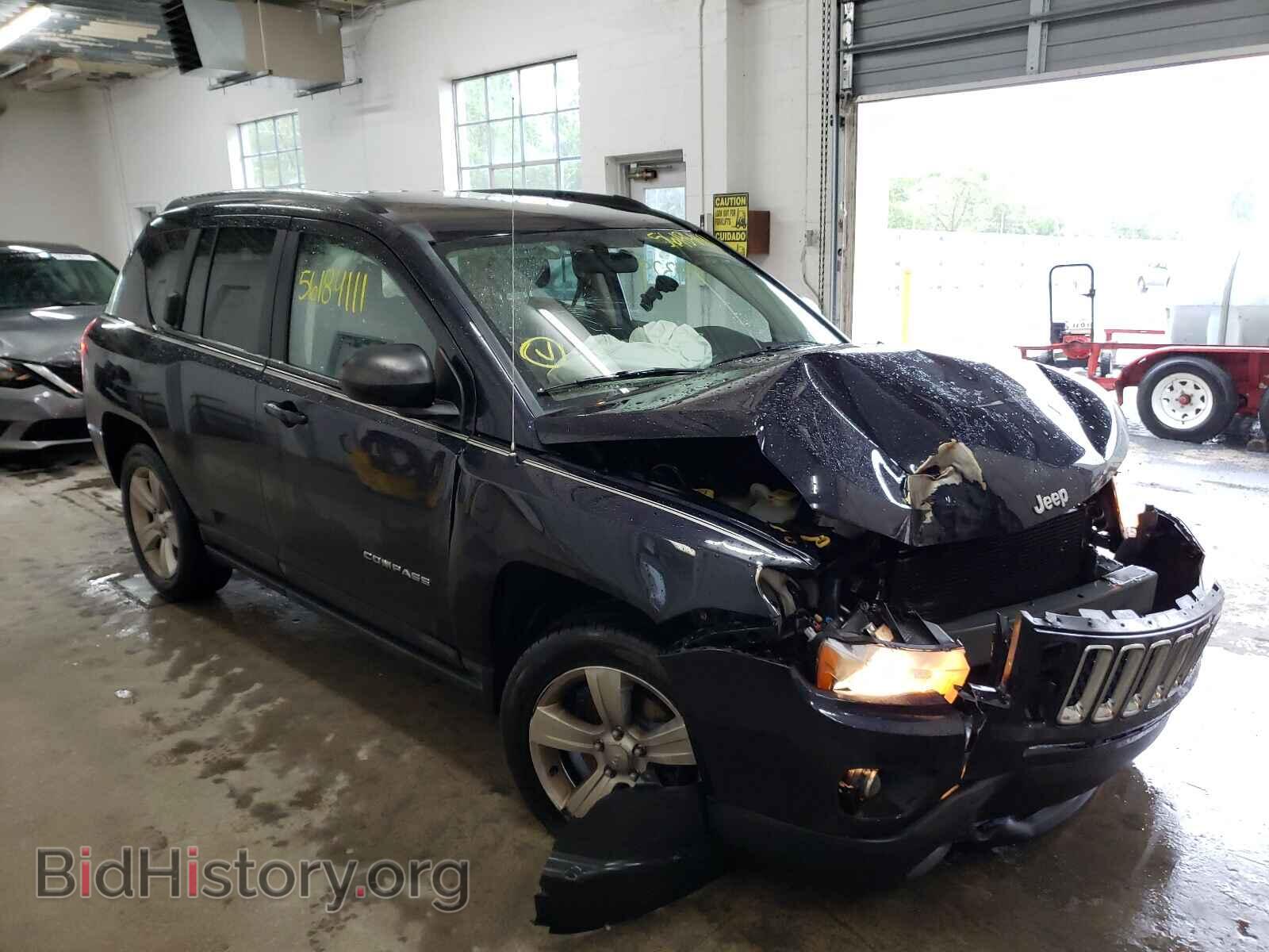 Photo 1J4NT1FA4BD138228 - JEEP COMPASS 2011