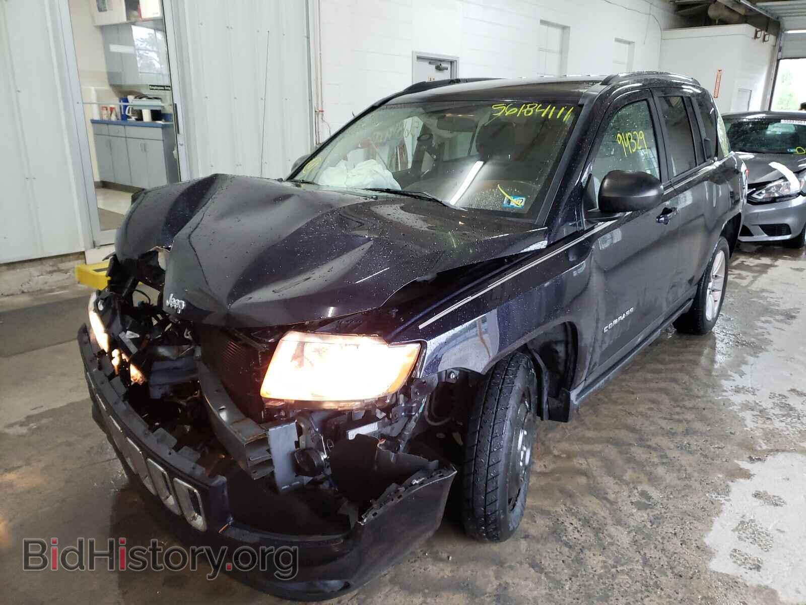 2011 JEEP COMPASS - VIN: 1J4NT1FA4BD138228 - Photo 2