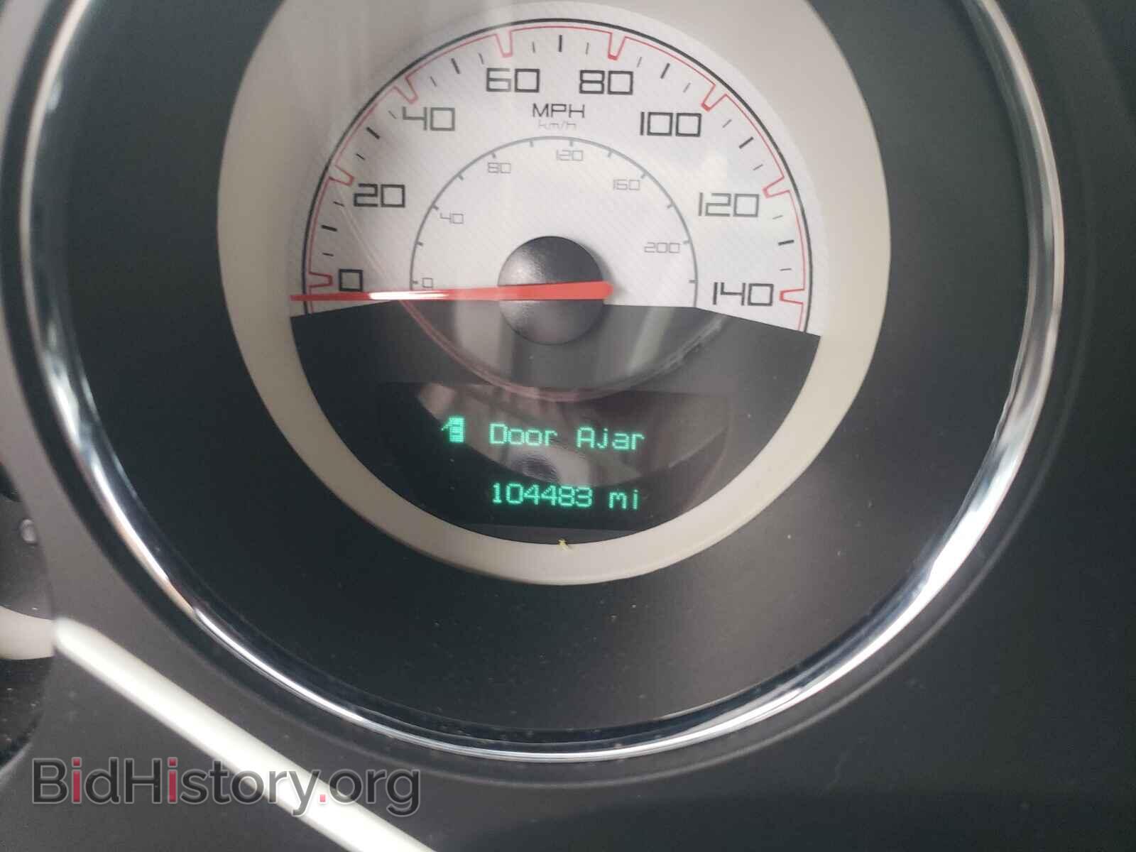 2014 DODGE CHALLENGER - VIN: 2C3CDYAG5EH223301 - Фото 8