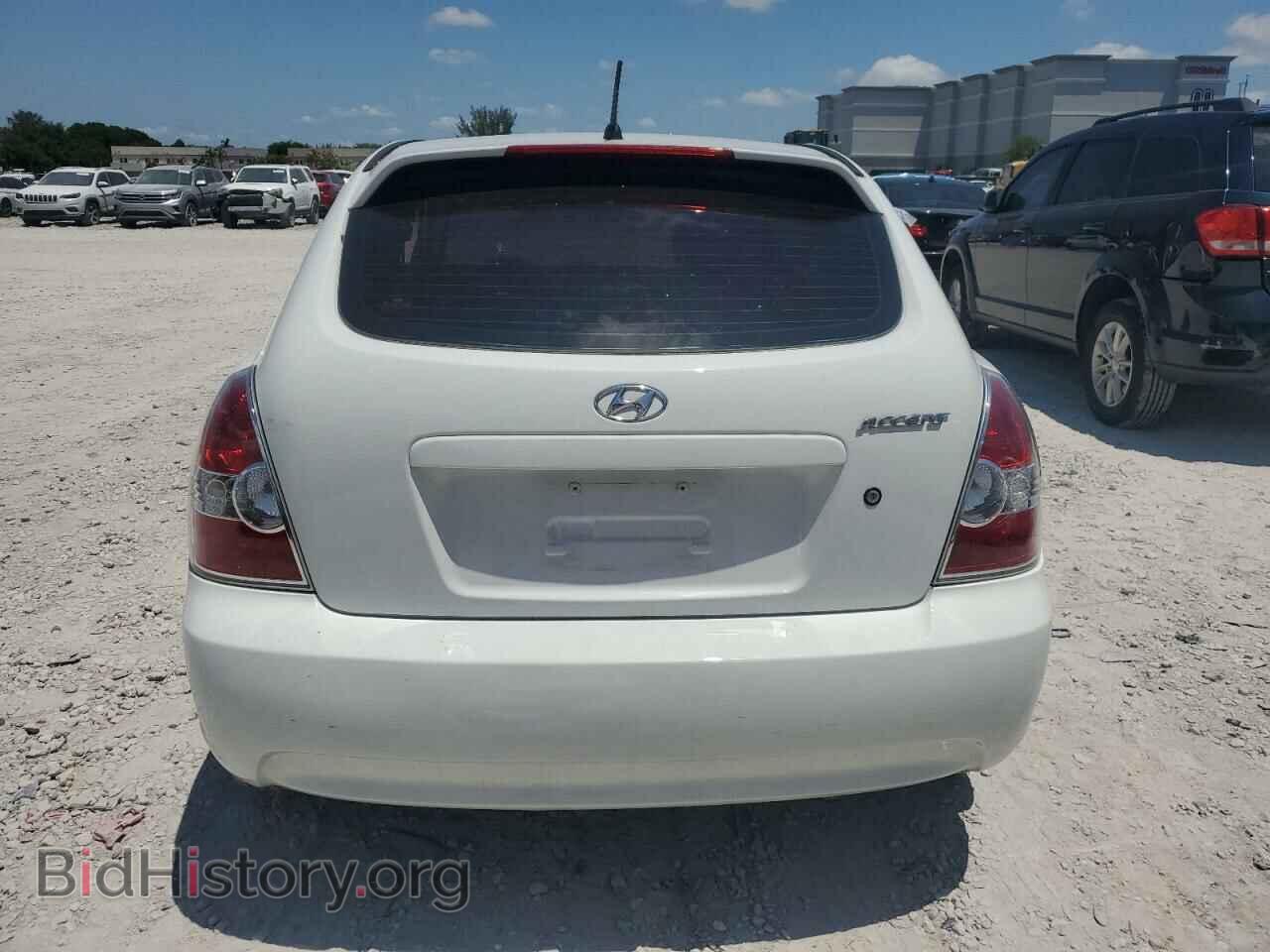 2007 HYUNDAI ACCENT - VIN: KMHCM36C17U042373 - Фото 6