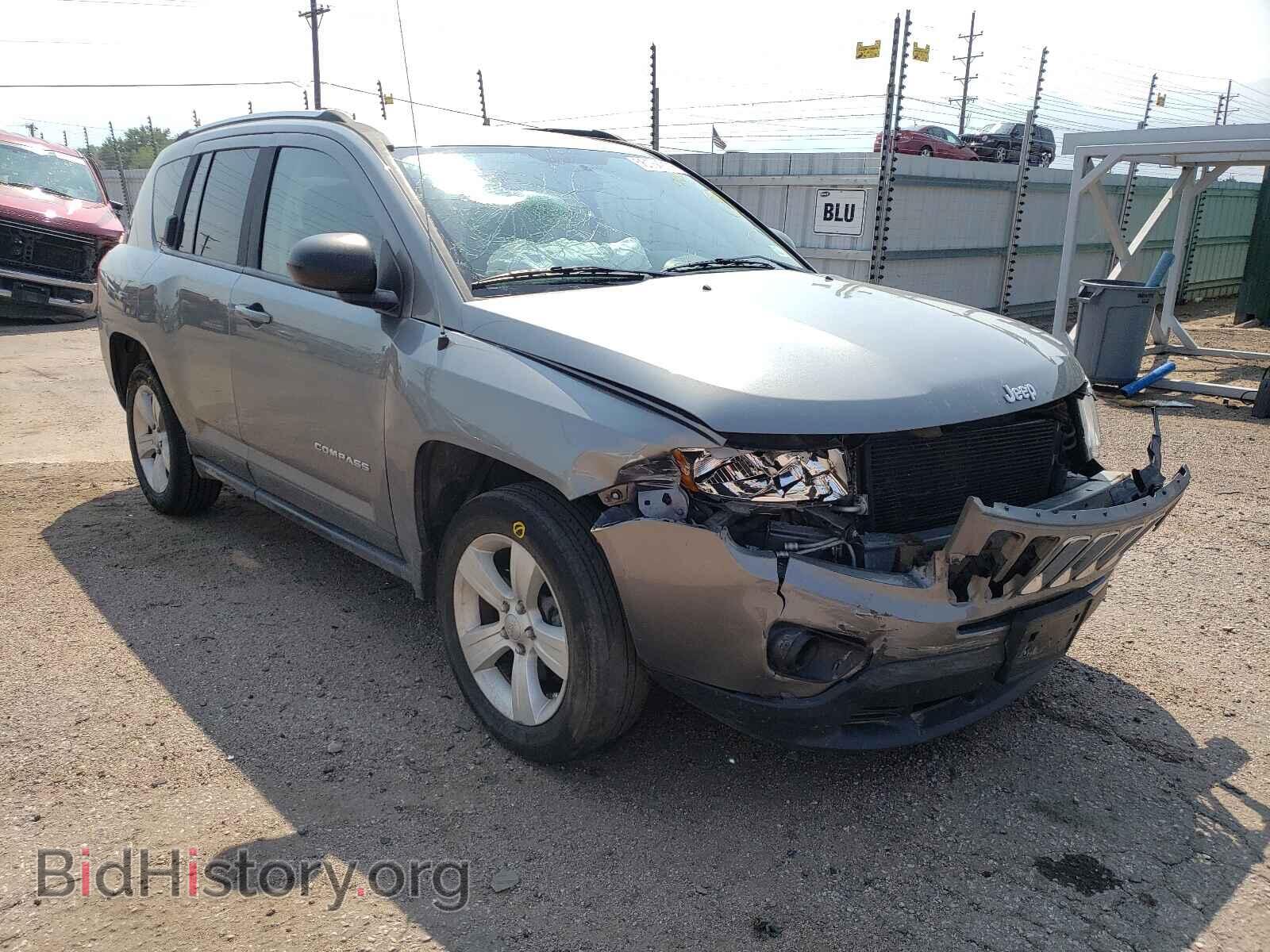 Фотография 1J4NF1FB4BD240130 - JEEP COMPASS 2011
