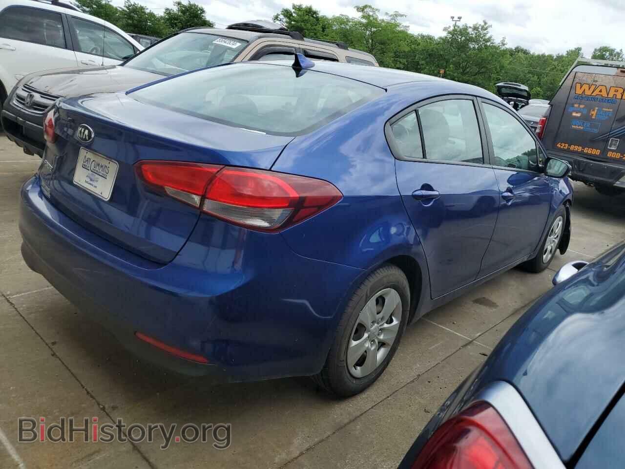 2017 KIA FORTE - VIN: 3KPFK4A76HE044403 - Фото 3