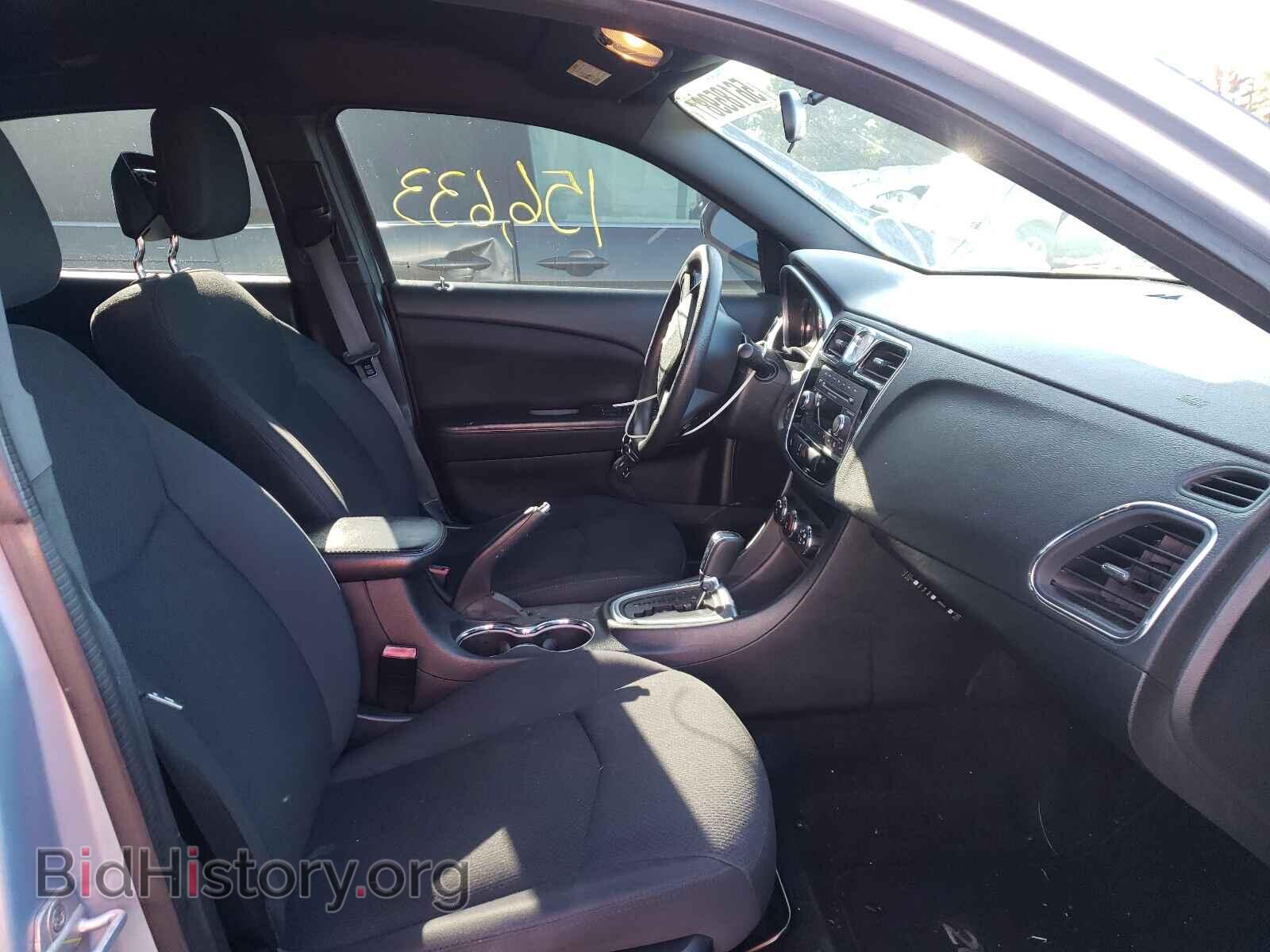 2013 CHRYSLER 200 - VIN: 1C3CCBAB1DN733204 - Фото 5