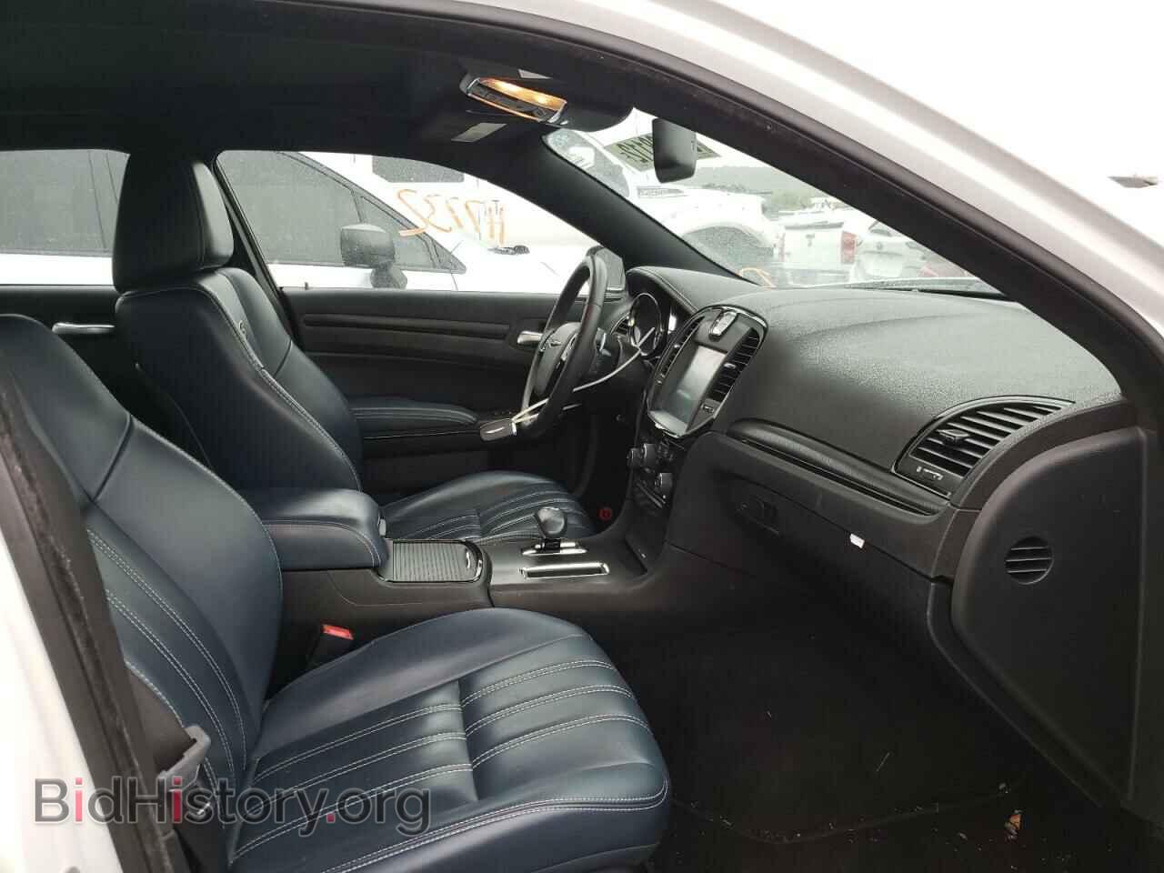 2014 CHRYSLER 300 - VIN: 2C3CCAGG0EH283746 - Фото 5