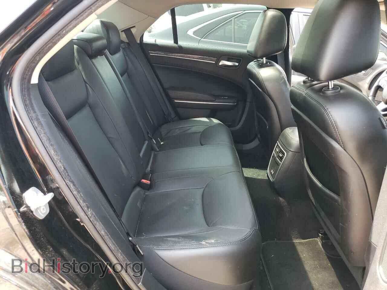 2016 CHRYSLER 300 - VIN: 2C3CCARG6GH325014 - Фото 10