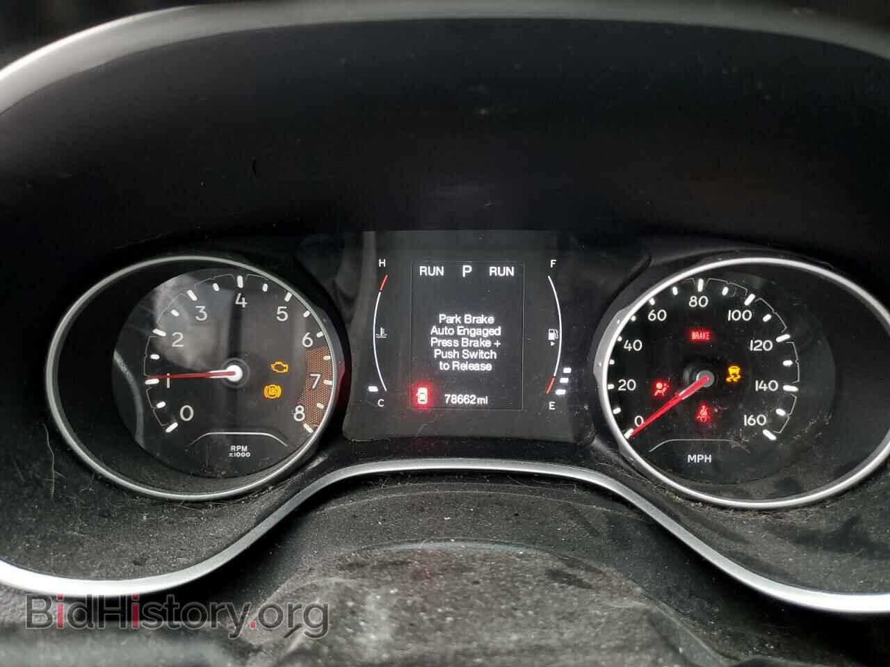 2018 JEEP COMPASS - VIN: 3C4NJDBB3JT349747 - Фото 9