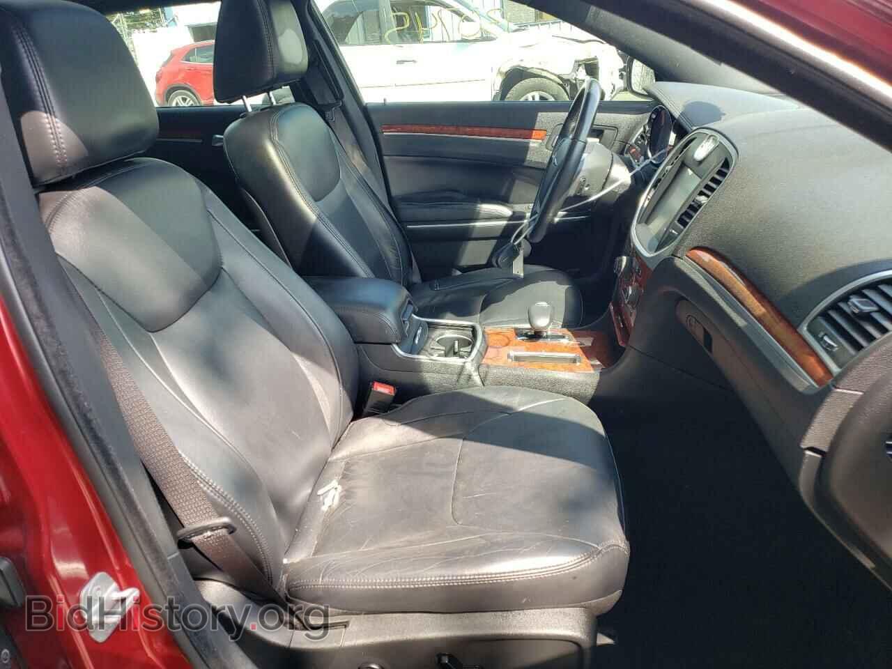 2014 CHRYSLER 300 - VIN: 2C3CCAAG6EH103307 - Фото 5