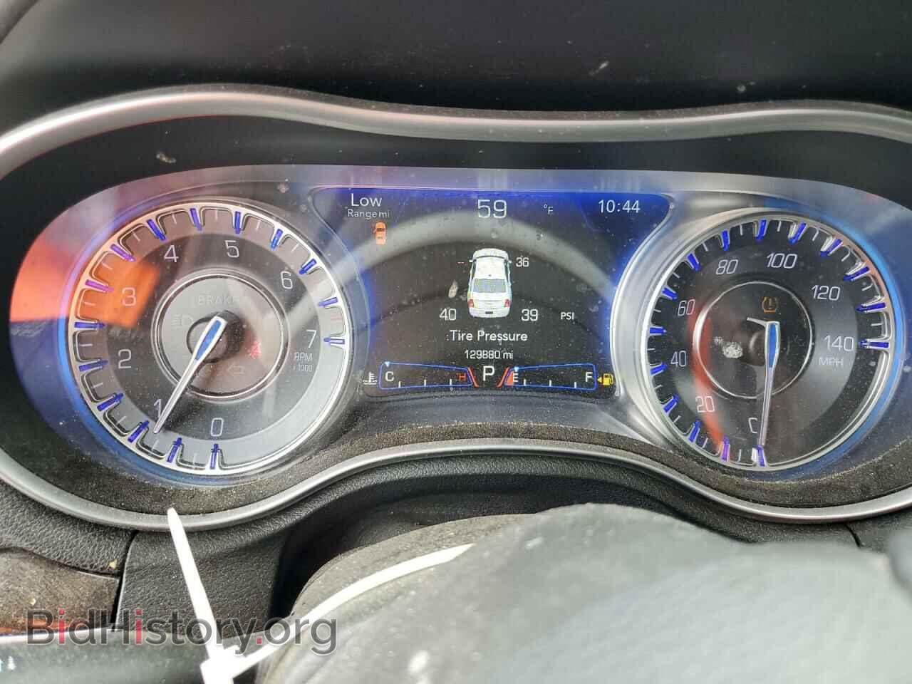 2017 CHRYSLER 300 - VIN: 2C3CCAEGXHH662504 - Фото 9