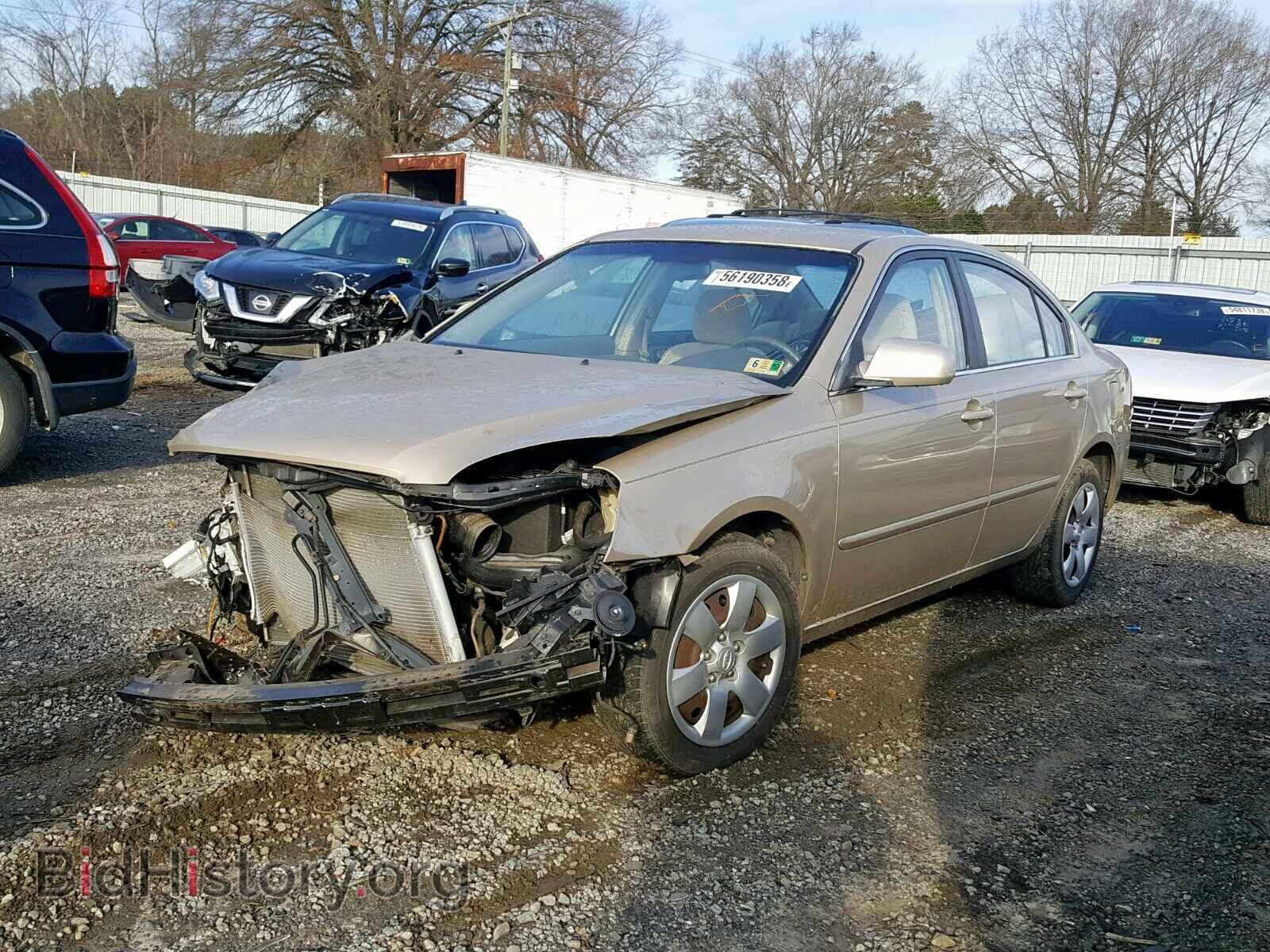 2007 KIA OPTIMA - VIN: KNAGE123X75156750 - Фото 2